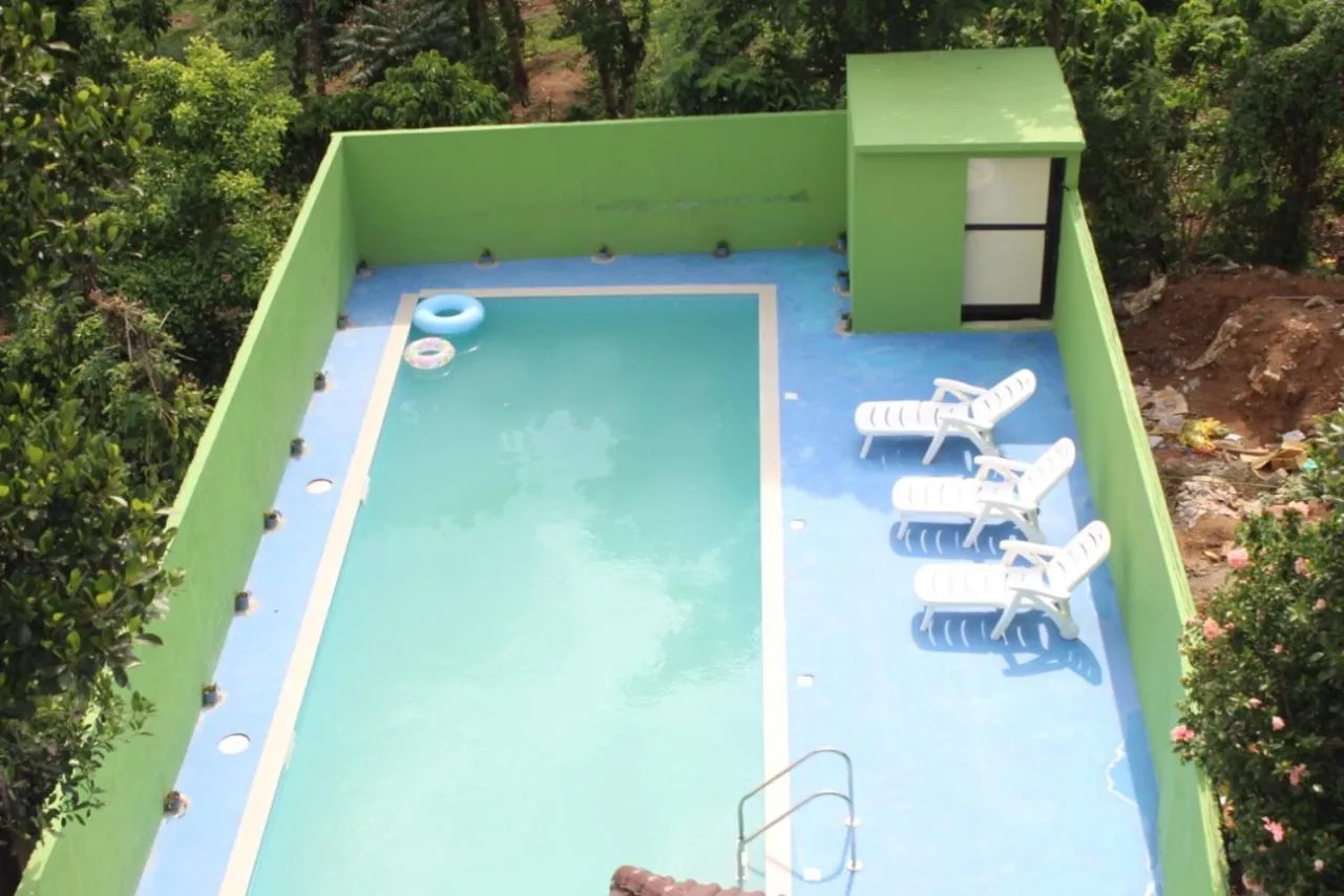 Swimming pool in Woodnote Thekkady
