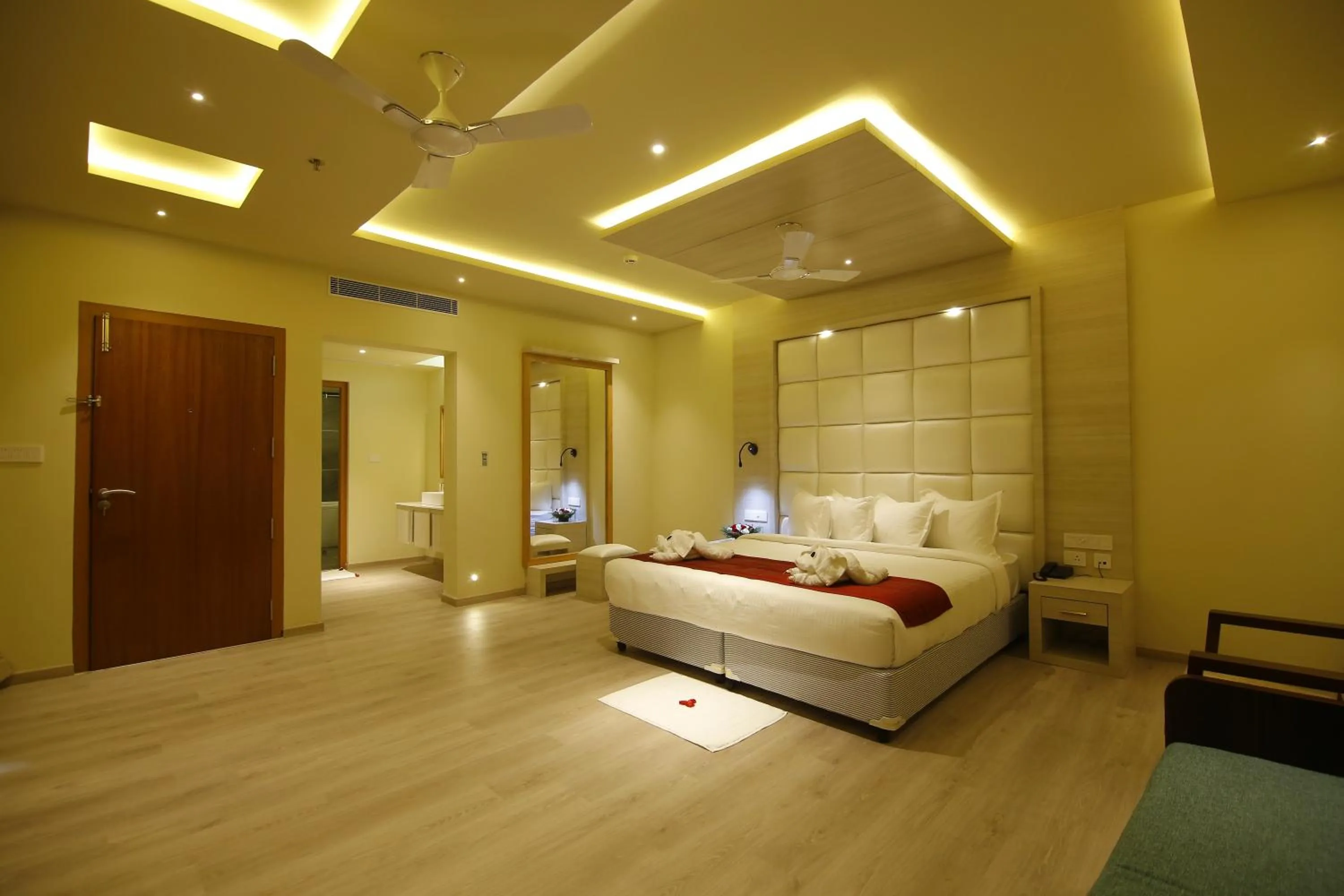 Bedroom, Bed in Woodnote Thekkady