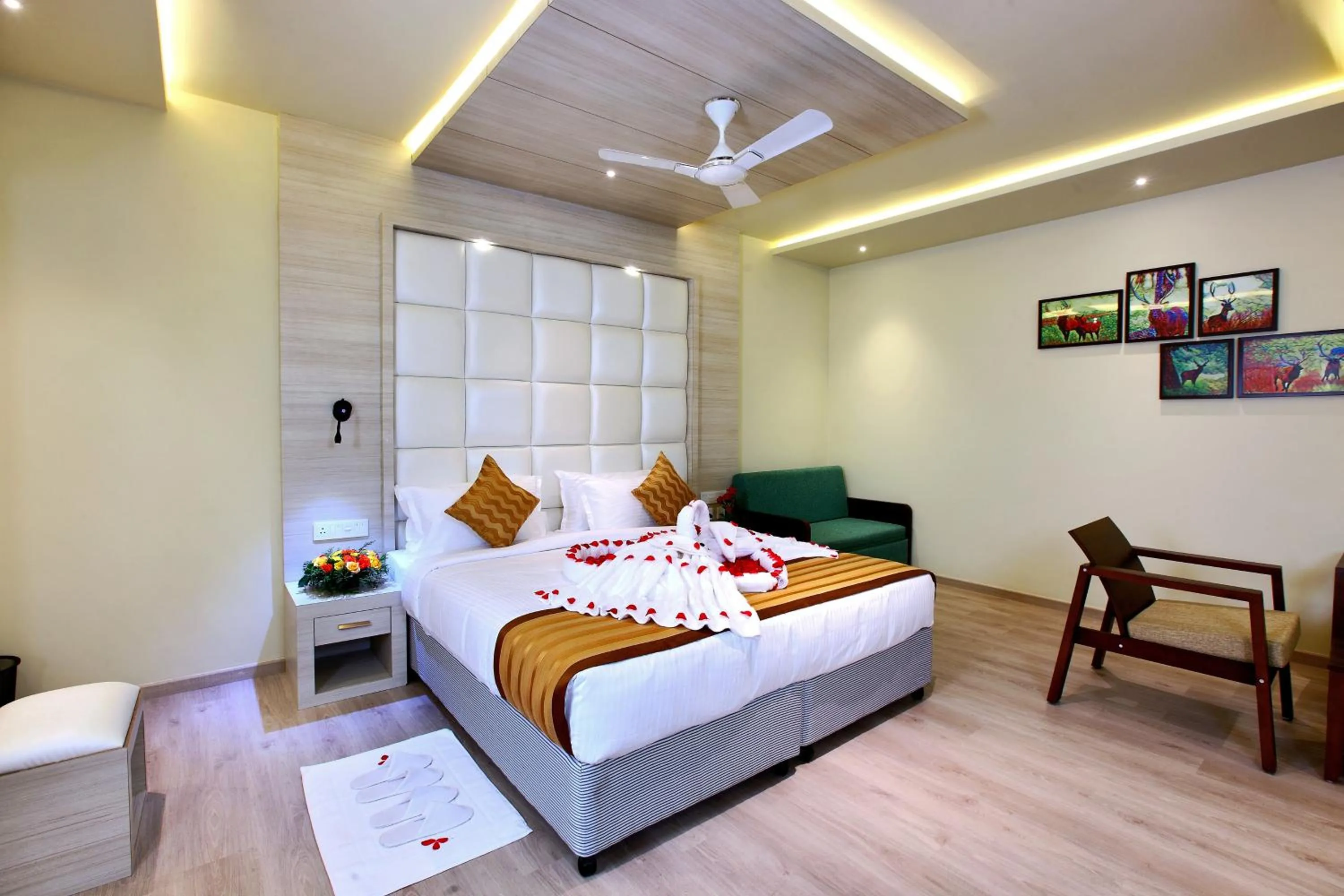 Bedroom, Bed in Woodnote Thekkady