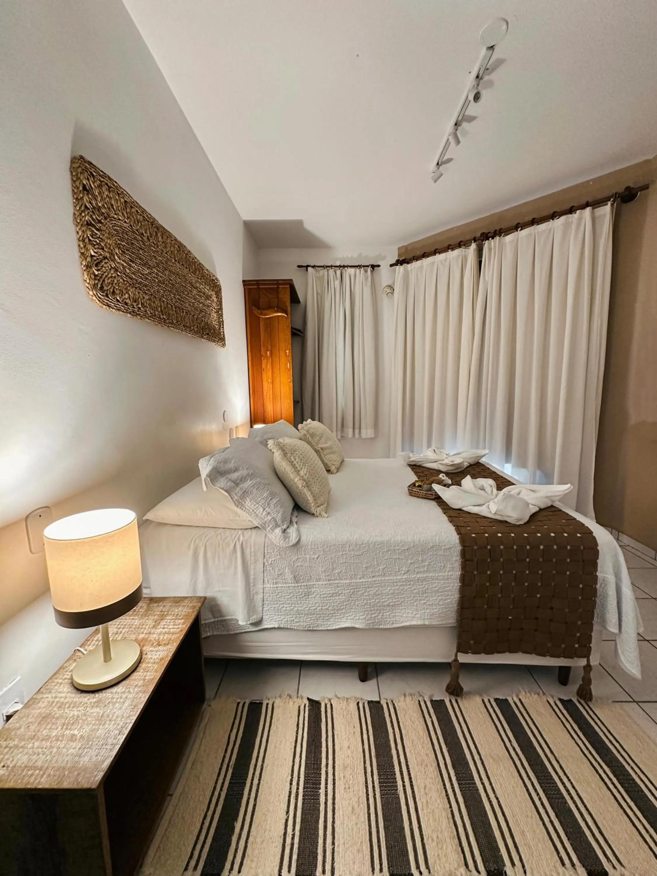 Photo of the whole room, Bed in Estalagem D'Ajuda