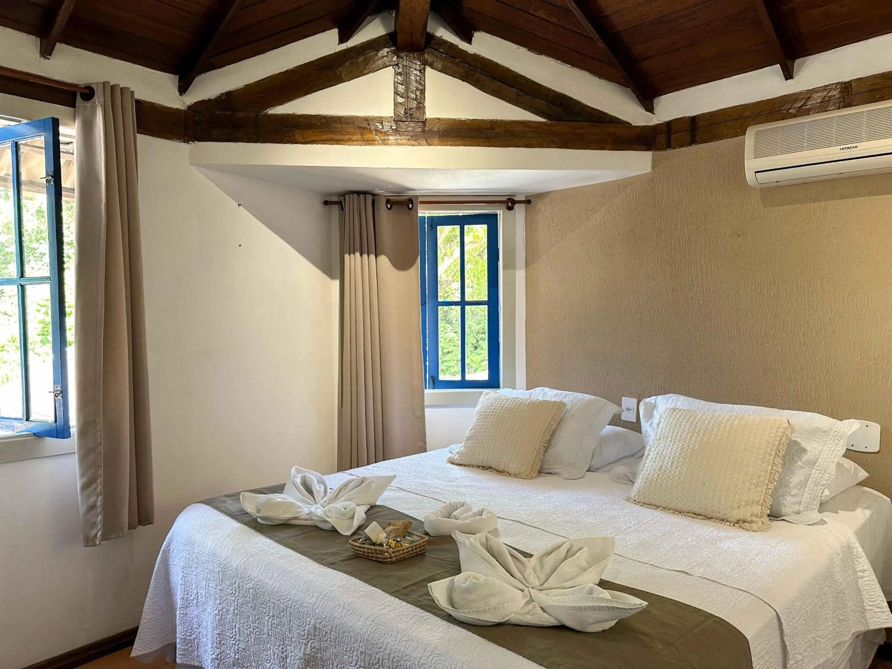 Bedroom, Bed in Estalagem D'Ajuda