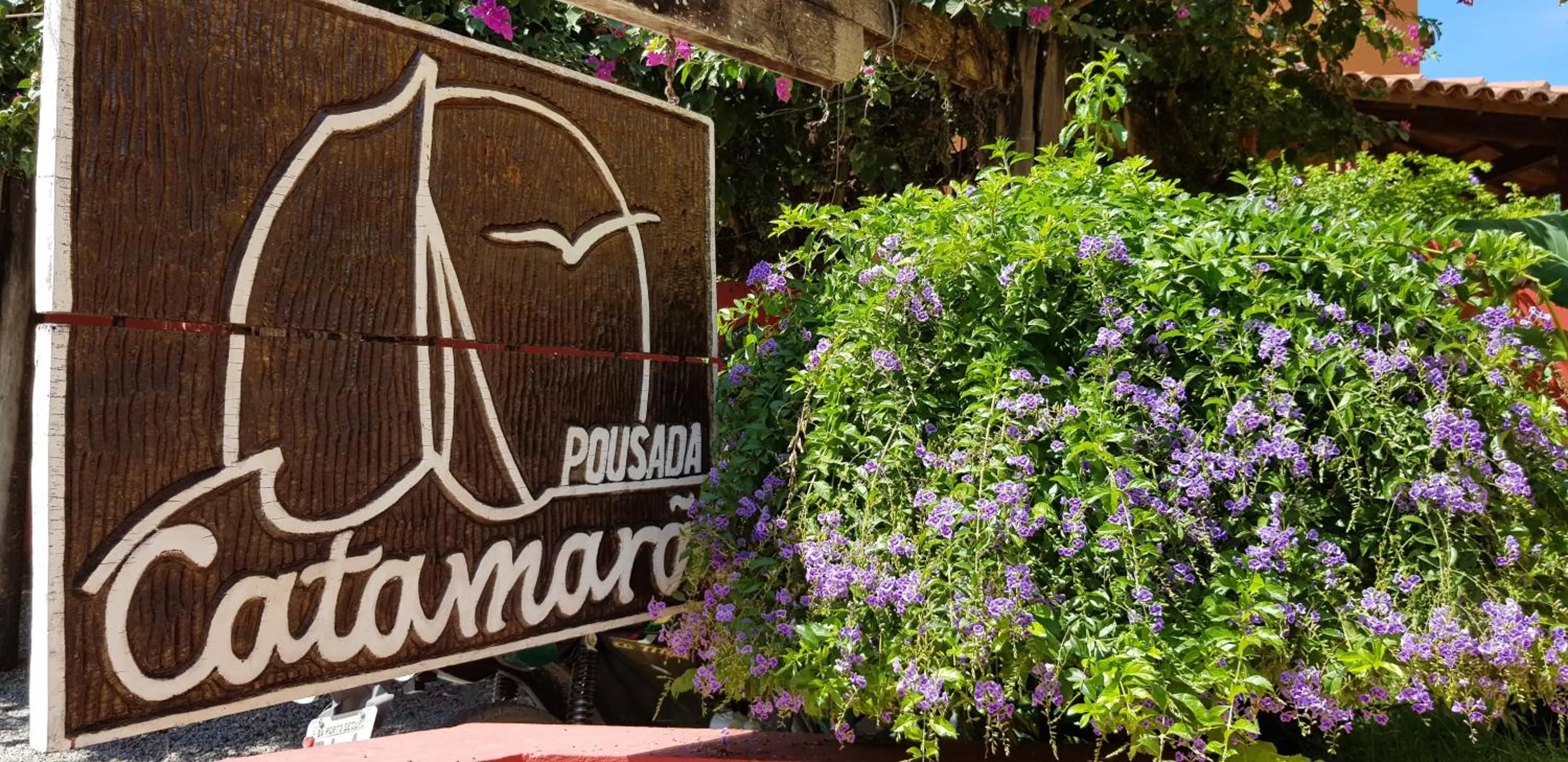 Property logo or sign in Pousada Catamara