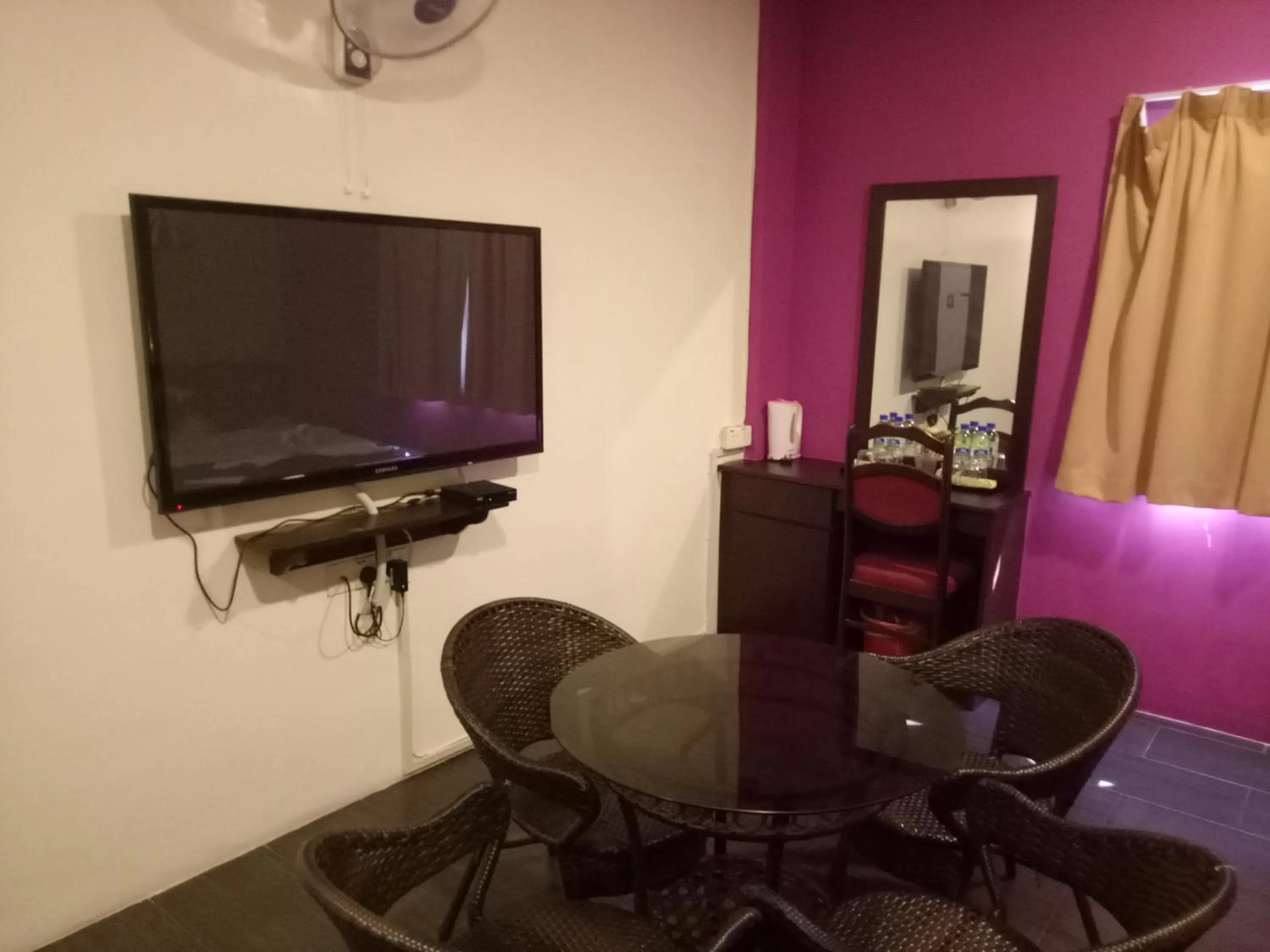 Living room in Hotel Sri Bernam