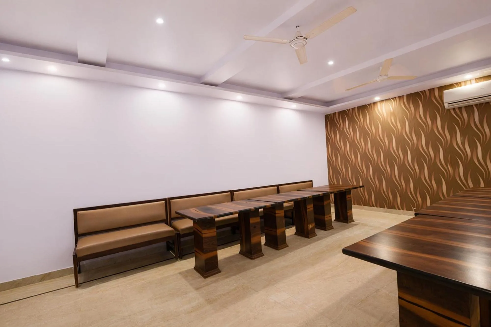 Restaurant/places to eat in FabHotel Crown Residency