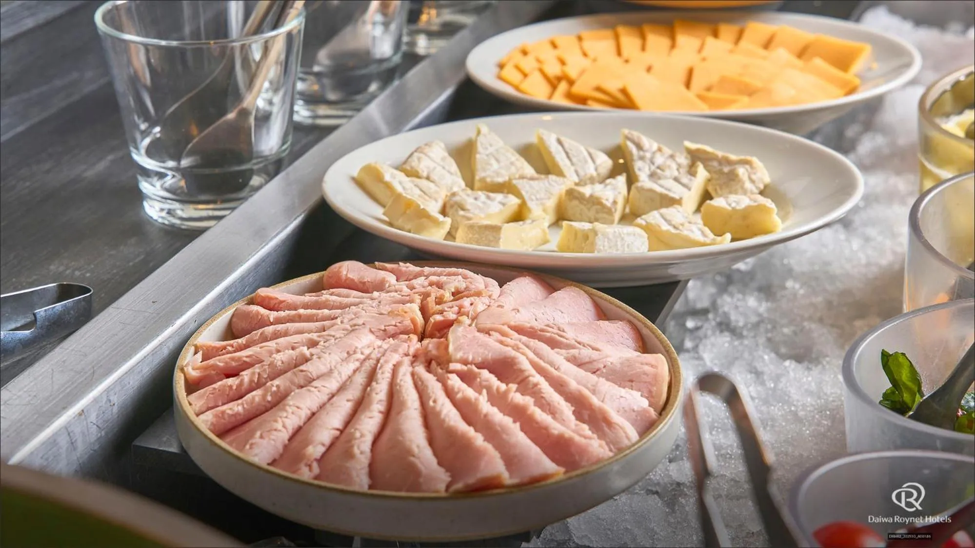 Restaurant/places to eat in Daiwa Roynet Hotel Nishi-Shinjuku PREMIER