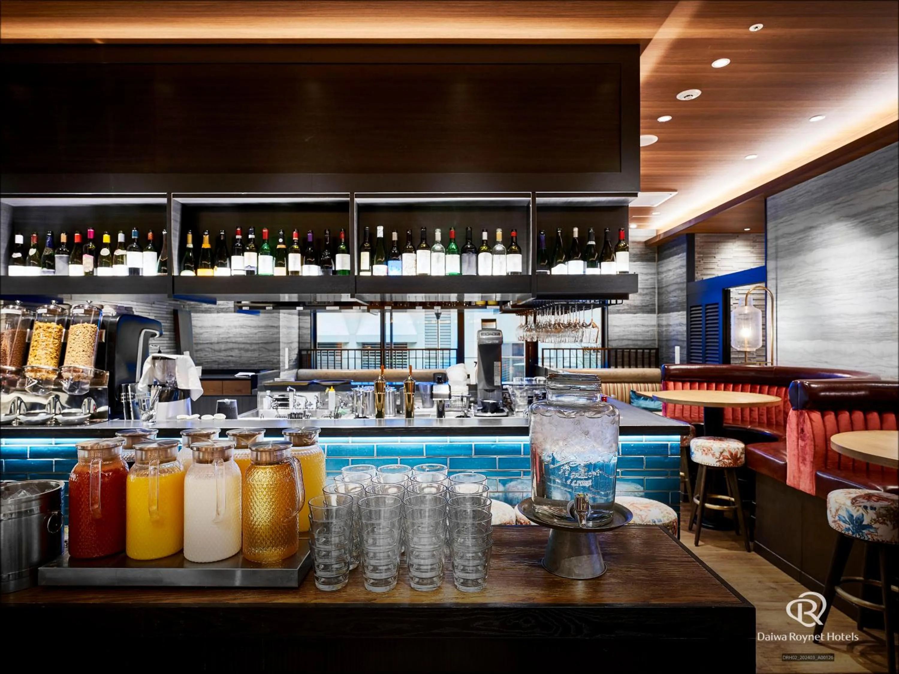 Food and drinks in Daiwa Roynet Hotel Nishi-Shinjuku PREMIER