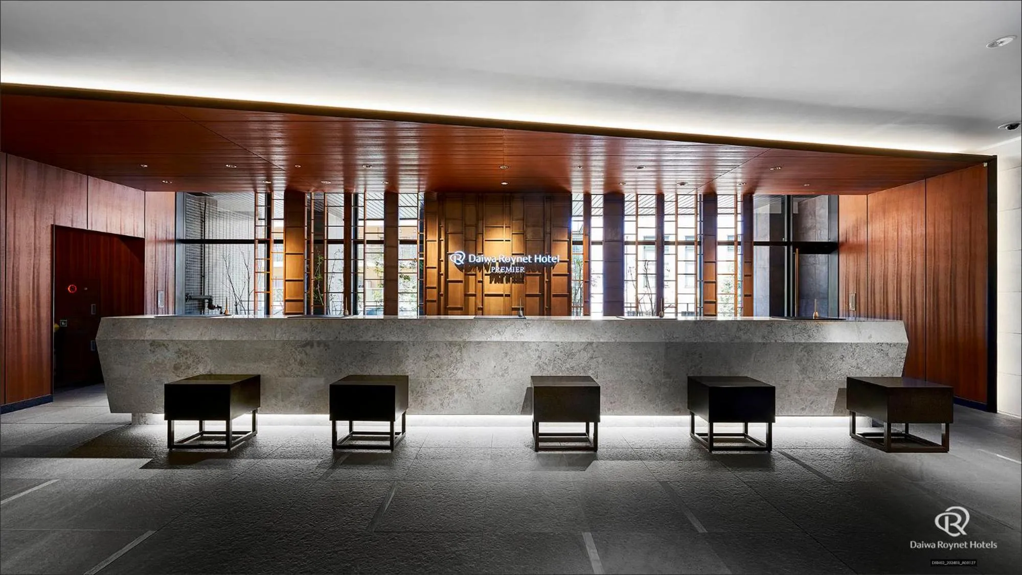 Lobby or reception in Daiwa Roynet Hotel Nishi-Shinjuku PREMIER