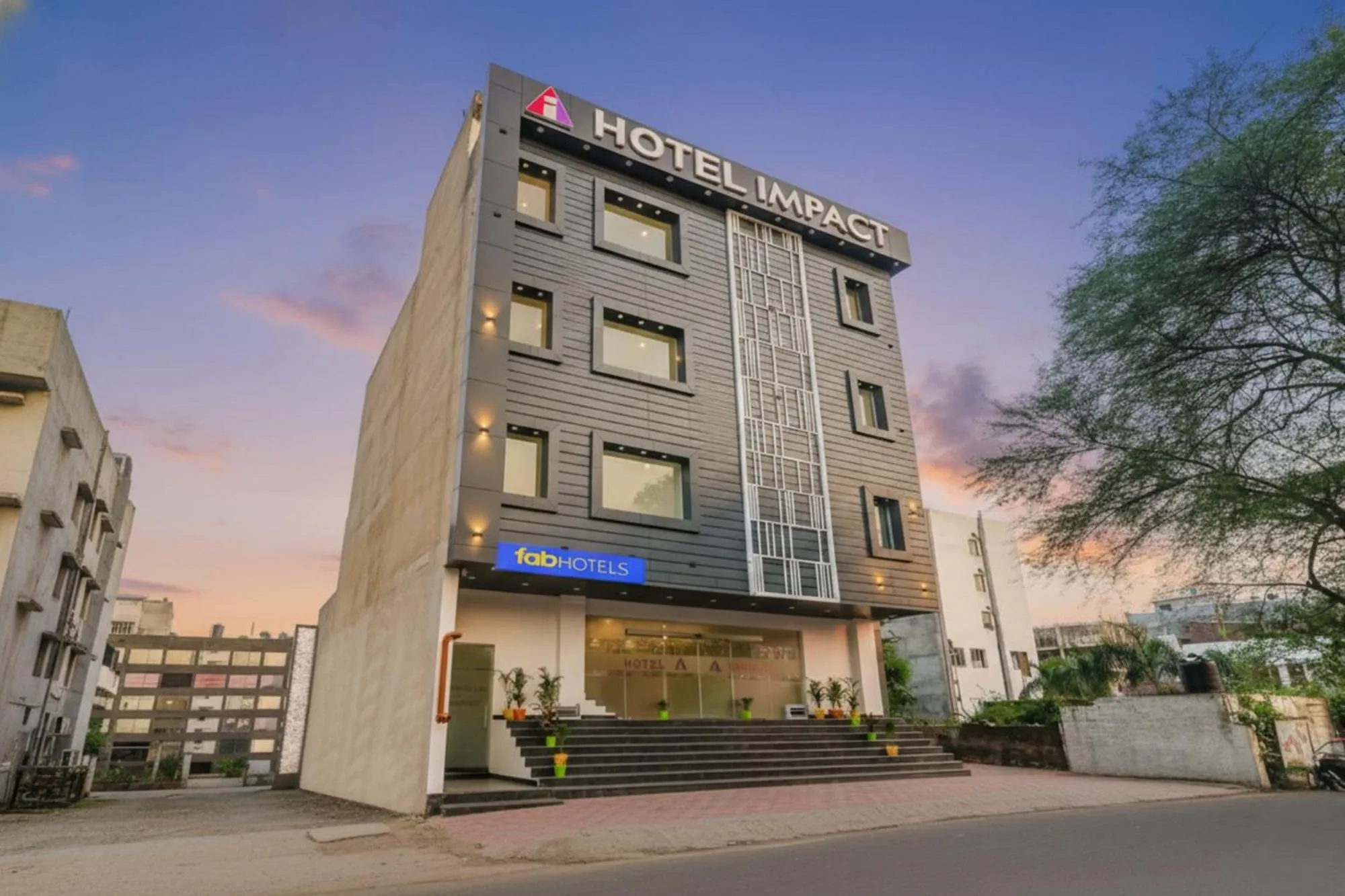 Facade/entrance in FabHotel Impact