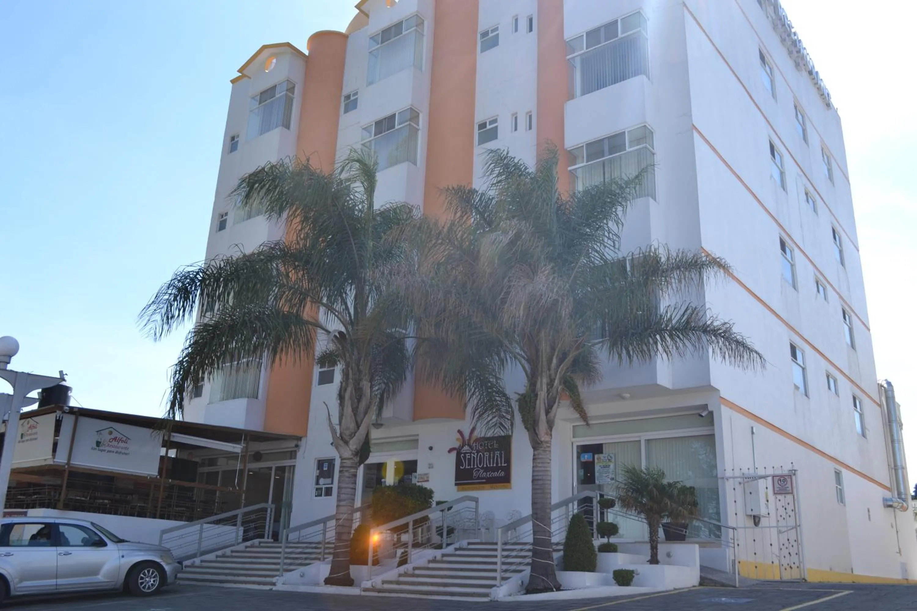 Facade/entrance in Hotel Señorial Tlaxcala