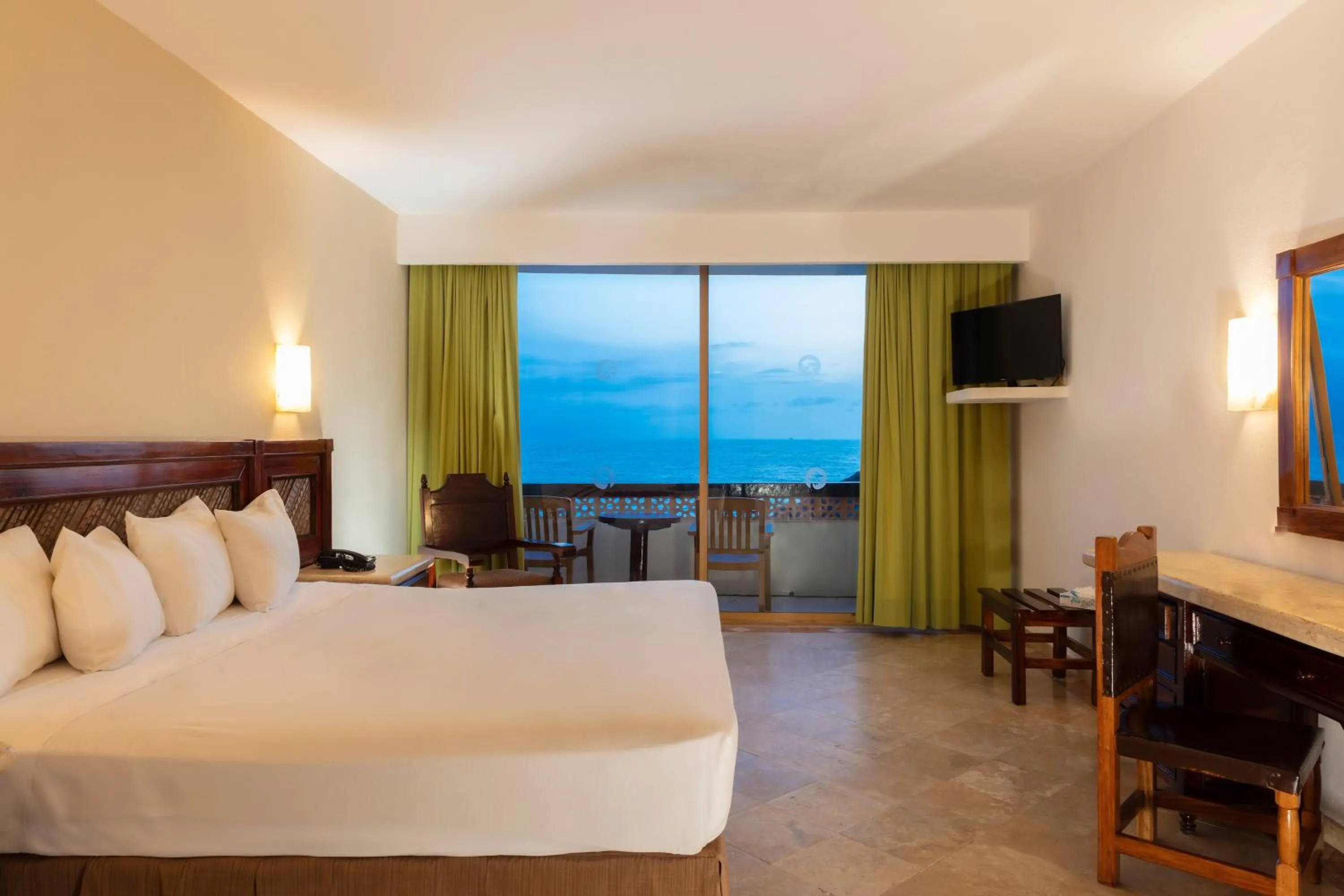 Bedroom, Bed in Las Palmas by the Sea All Inclusive