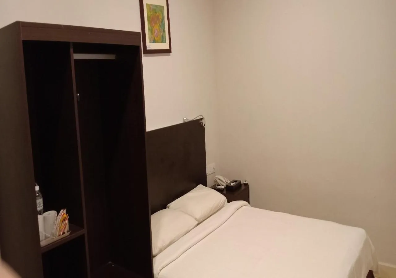 Bed in Hotel Desaru Penawar