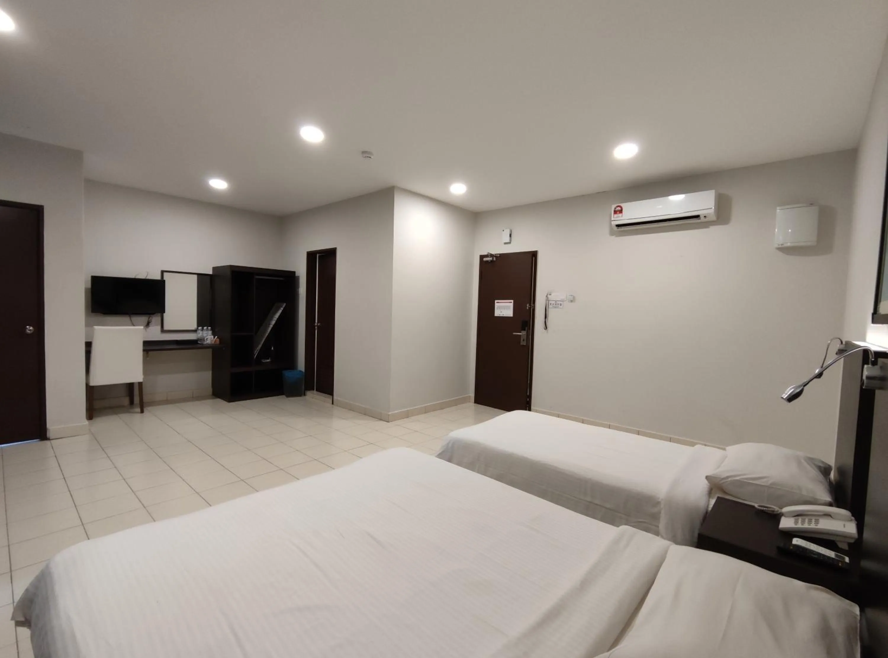 TV and multimedia, Bed in Hotel Desaru Penawar