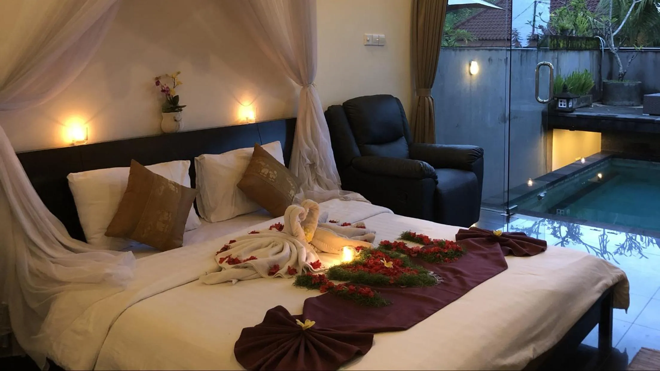 Bed in Bali Elephants Boutique Villa