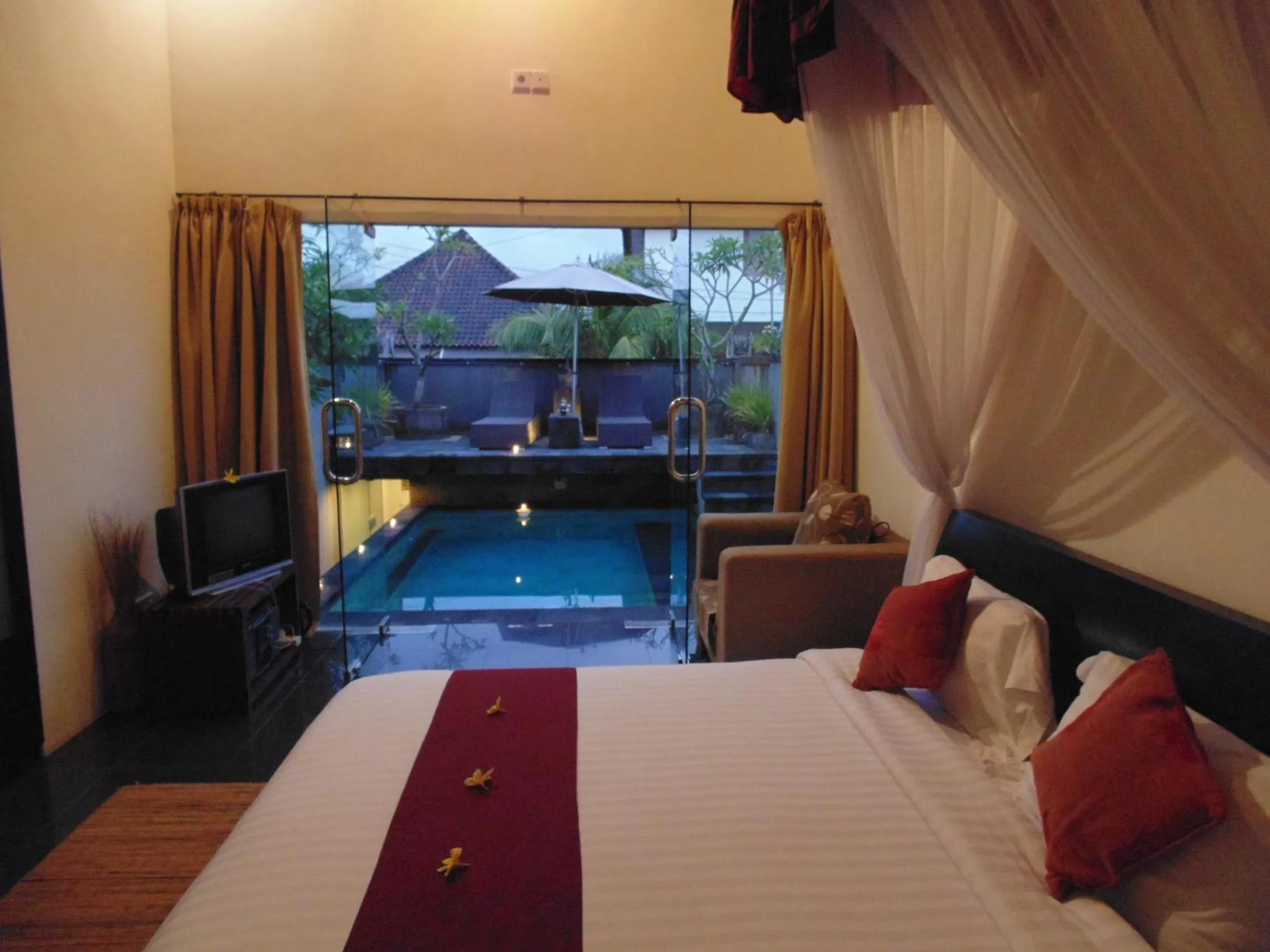 Photo of the whole room, Bed in Bali Elephants Boutique Villa