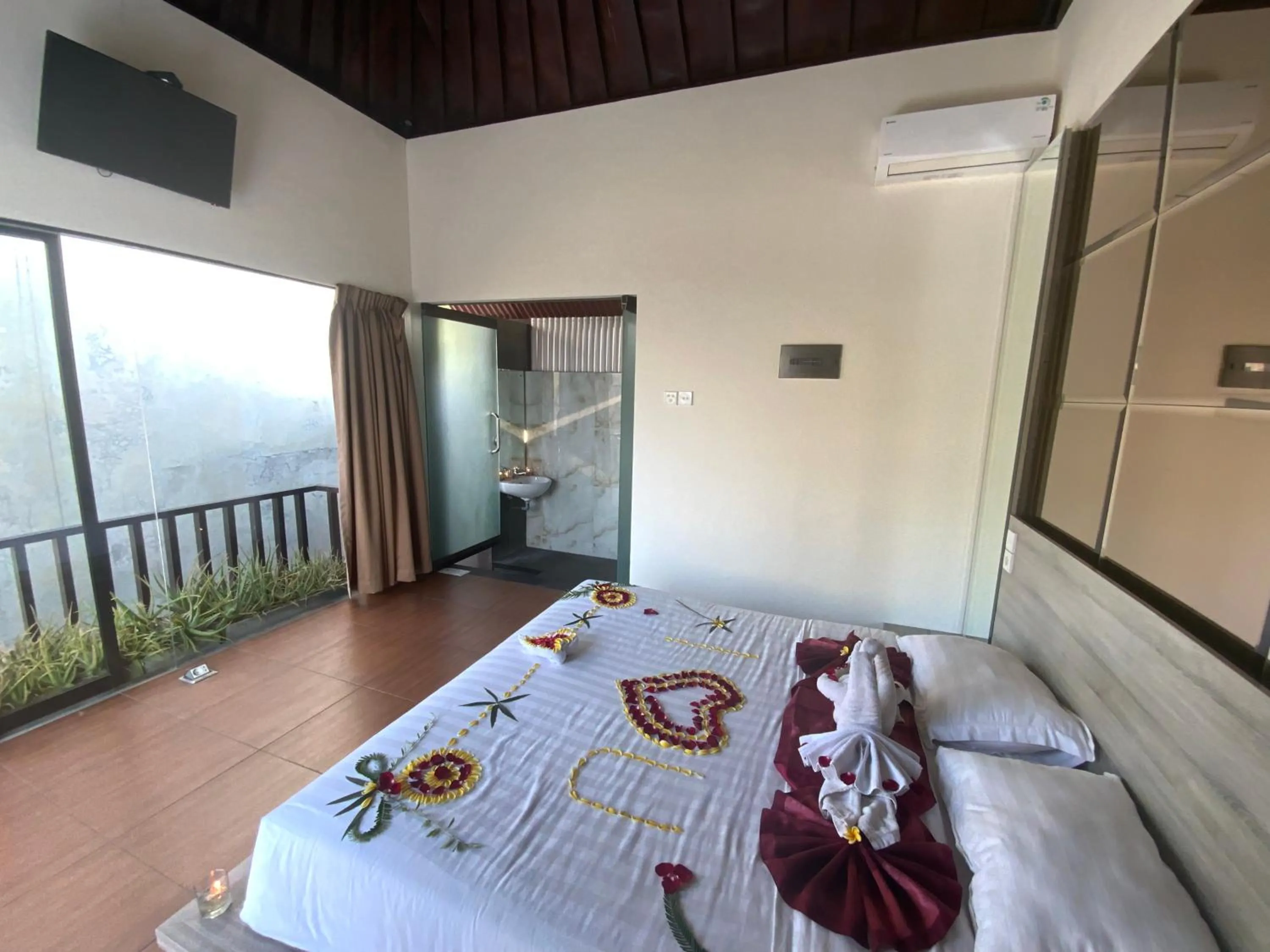 Bed in Bali Golden Elephant Boutique Villa