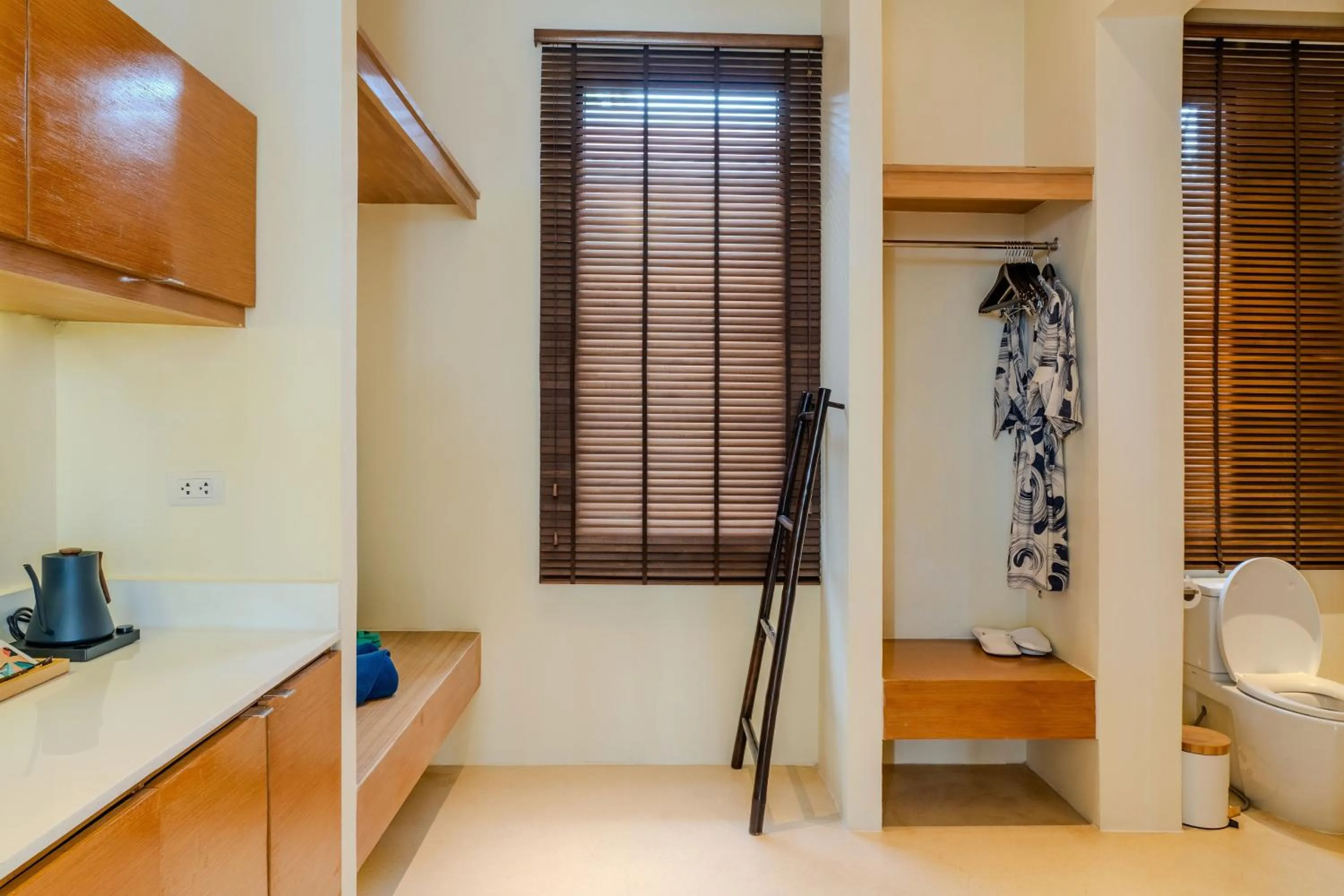 Toilet in The Anda Mani Khaolak Beachfront Villas