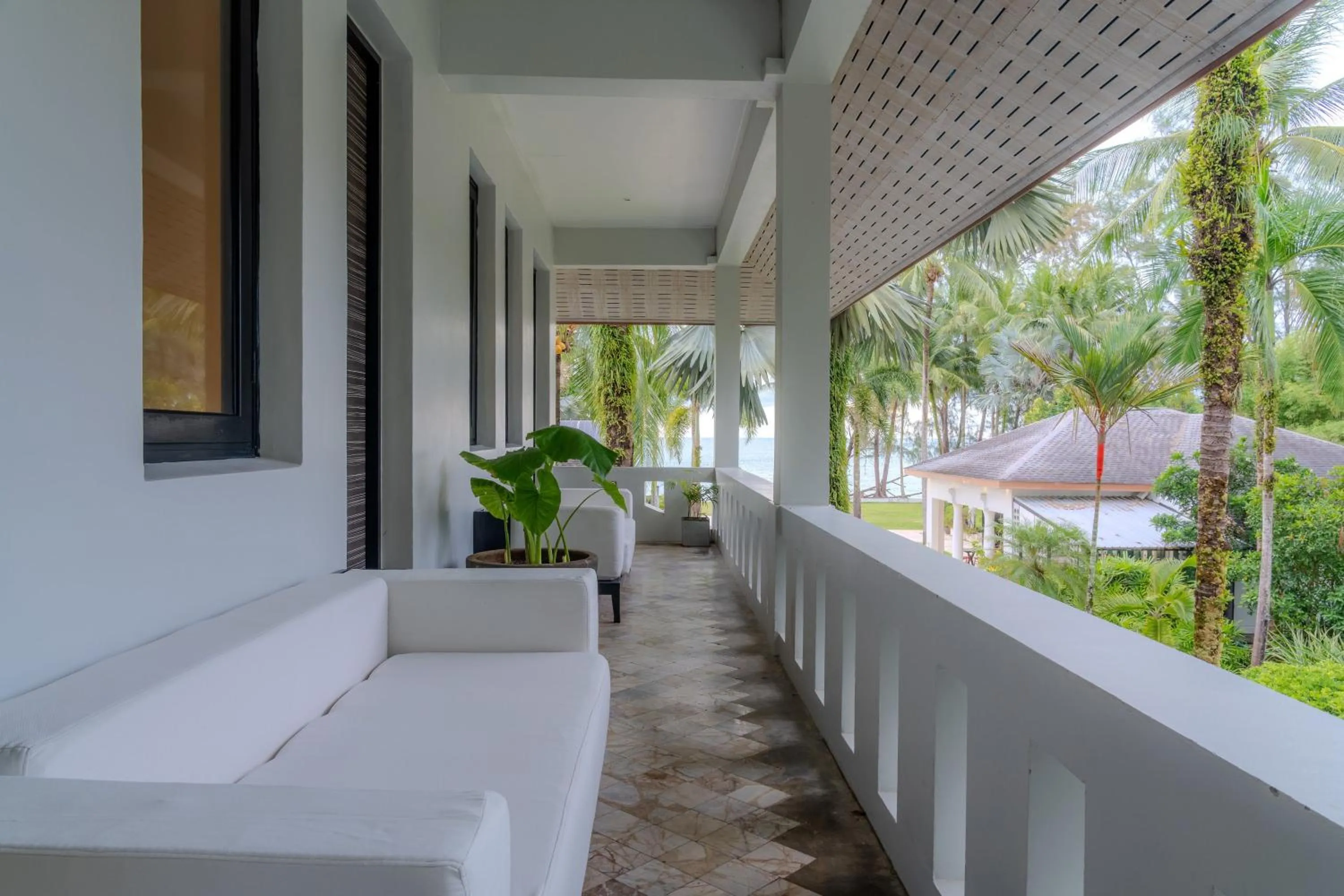 Patio, Bed in The Anda Mani Khaolak Beachfront Villas