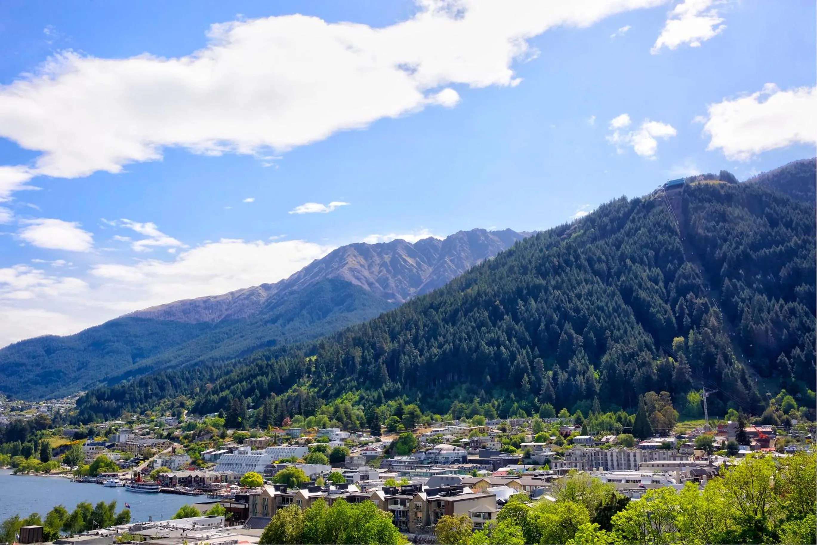 Mountain view in Caples Court Motel & Apartments