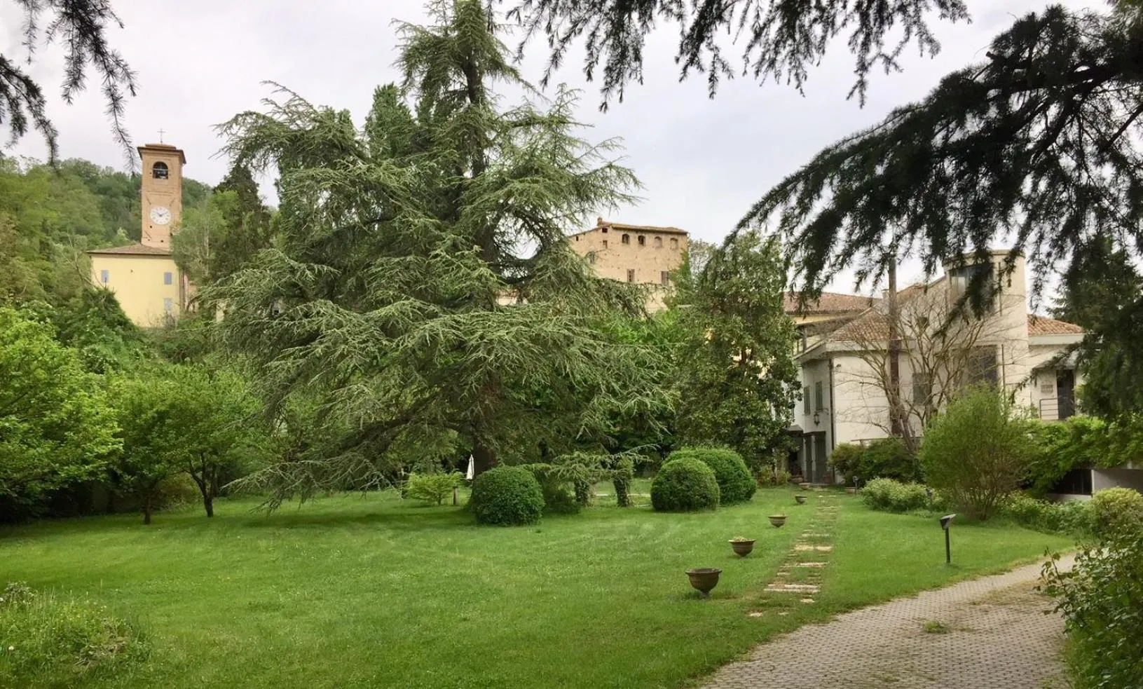 Garden view in B&B Villa al Parco