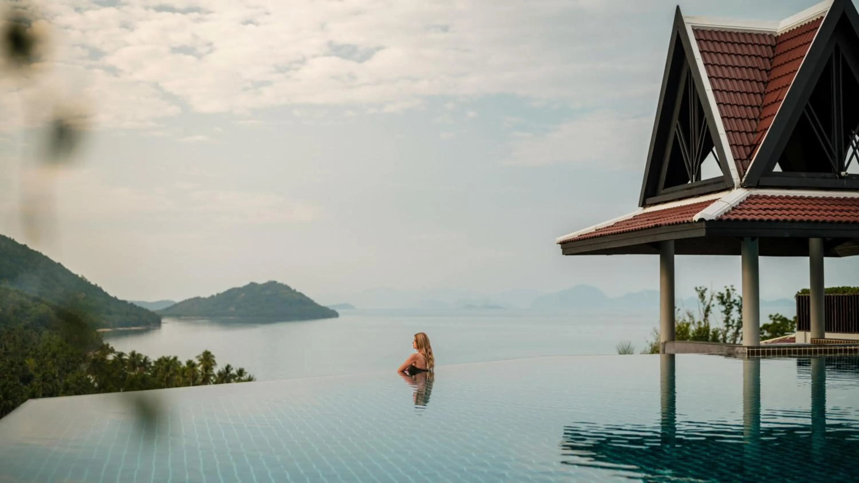 Swimming pool in InterContinental Koh Samui Resort by IHG