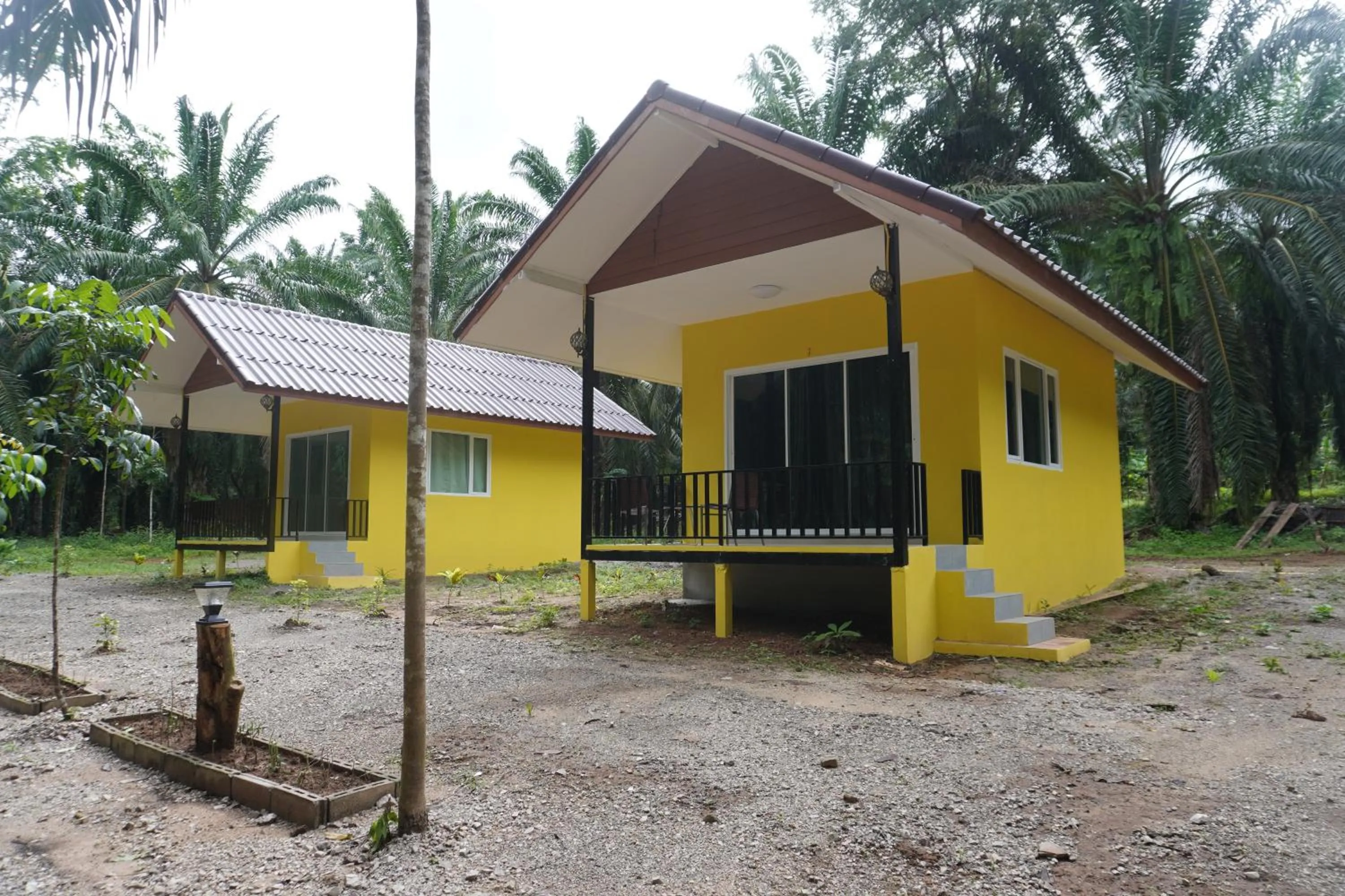 Property building in Khao Sok Palmview Resort