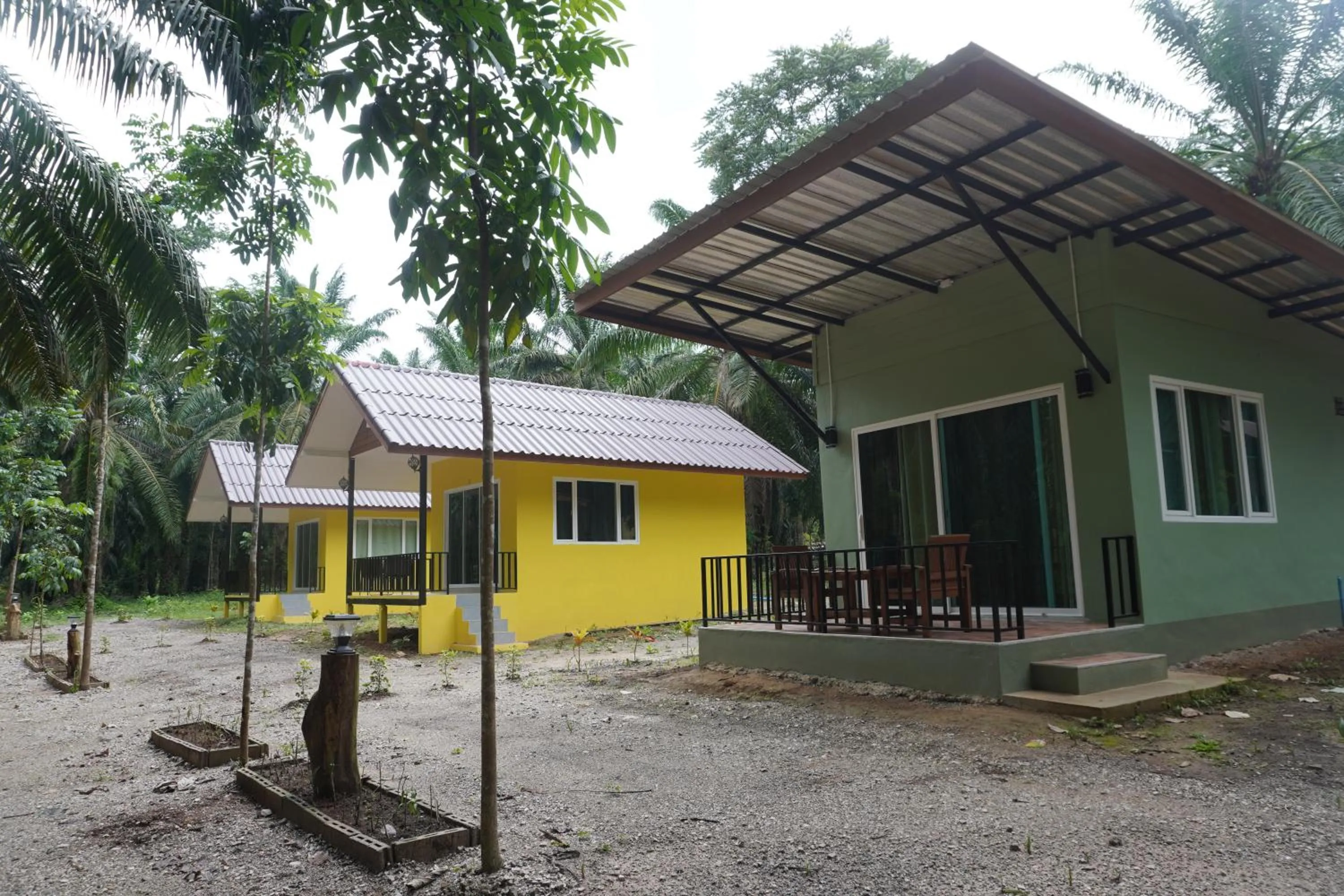 Property building in Khao Sok Palmview Resort