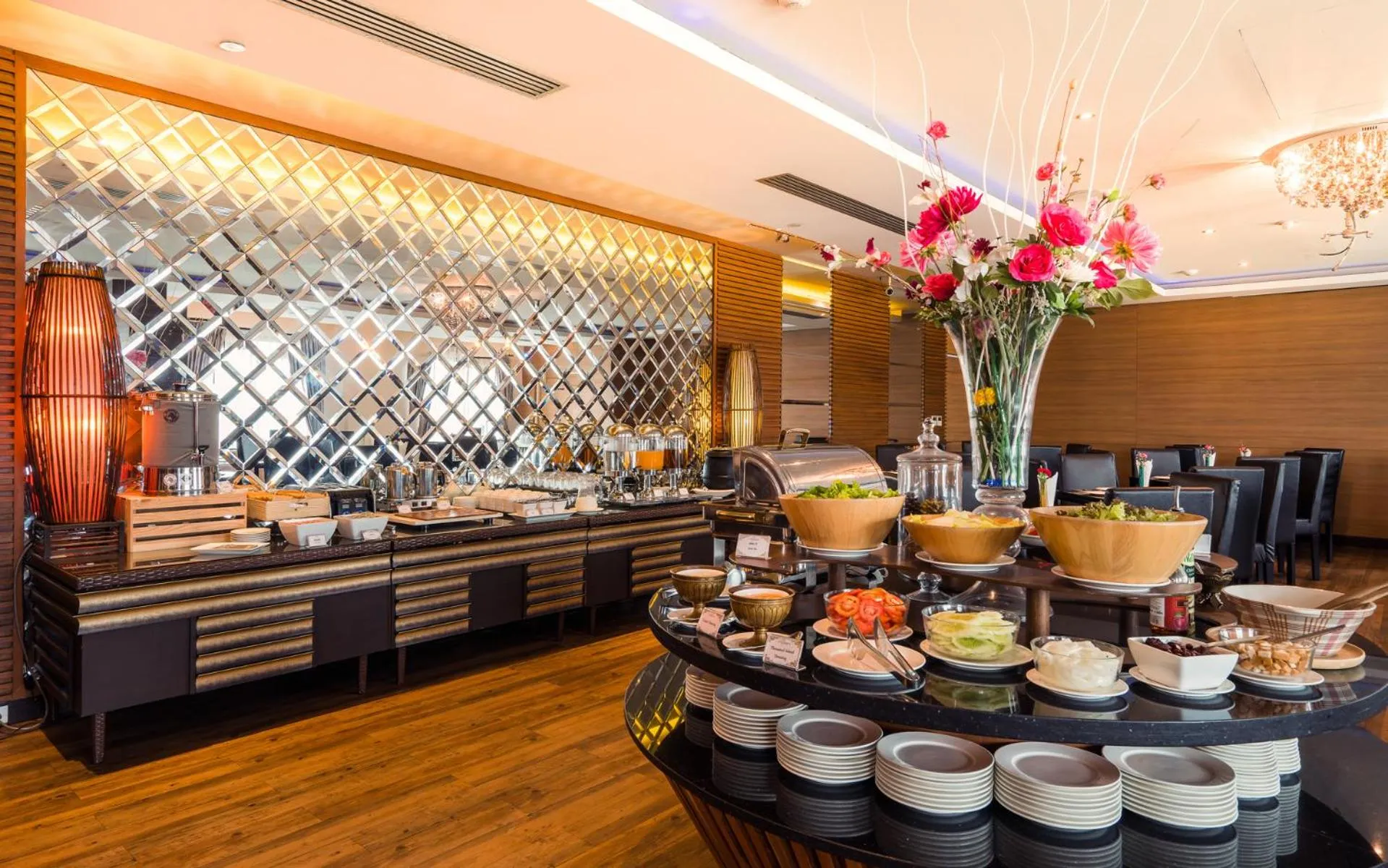 Breakfast in Grand Lord Boutique Hotel -Srinakarin