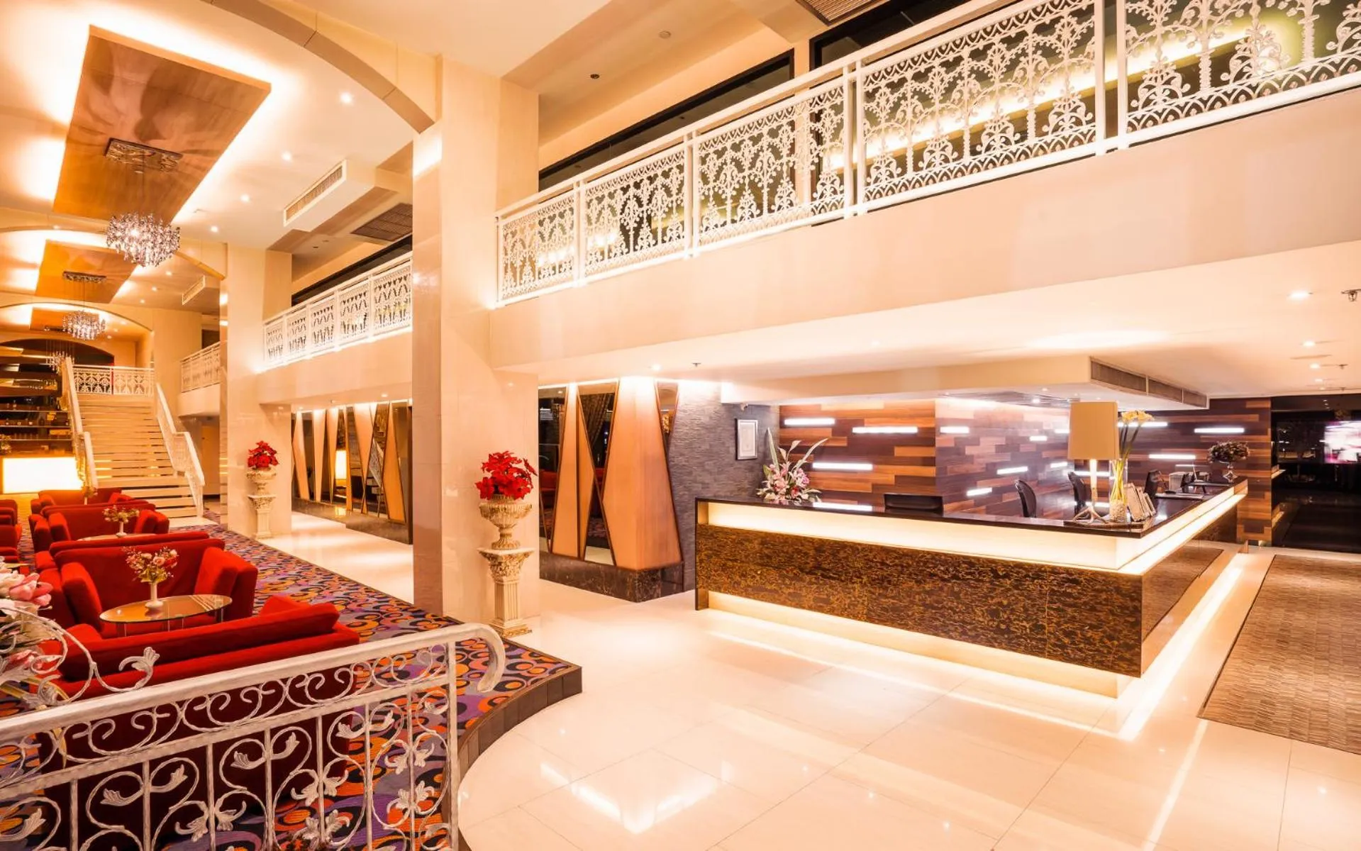 Lobby or reception in Grand Lord Boutique Hotel -Srinakarin