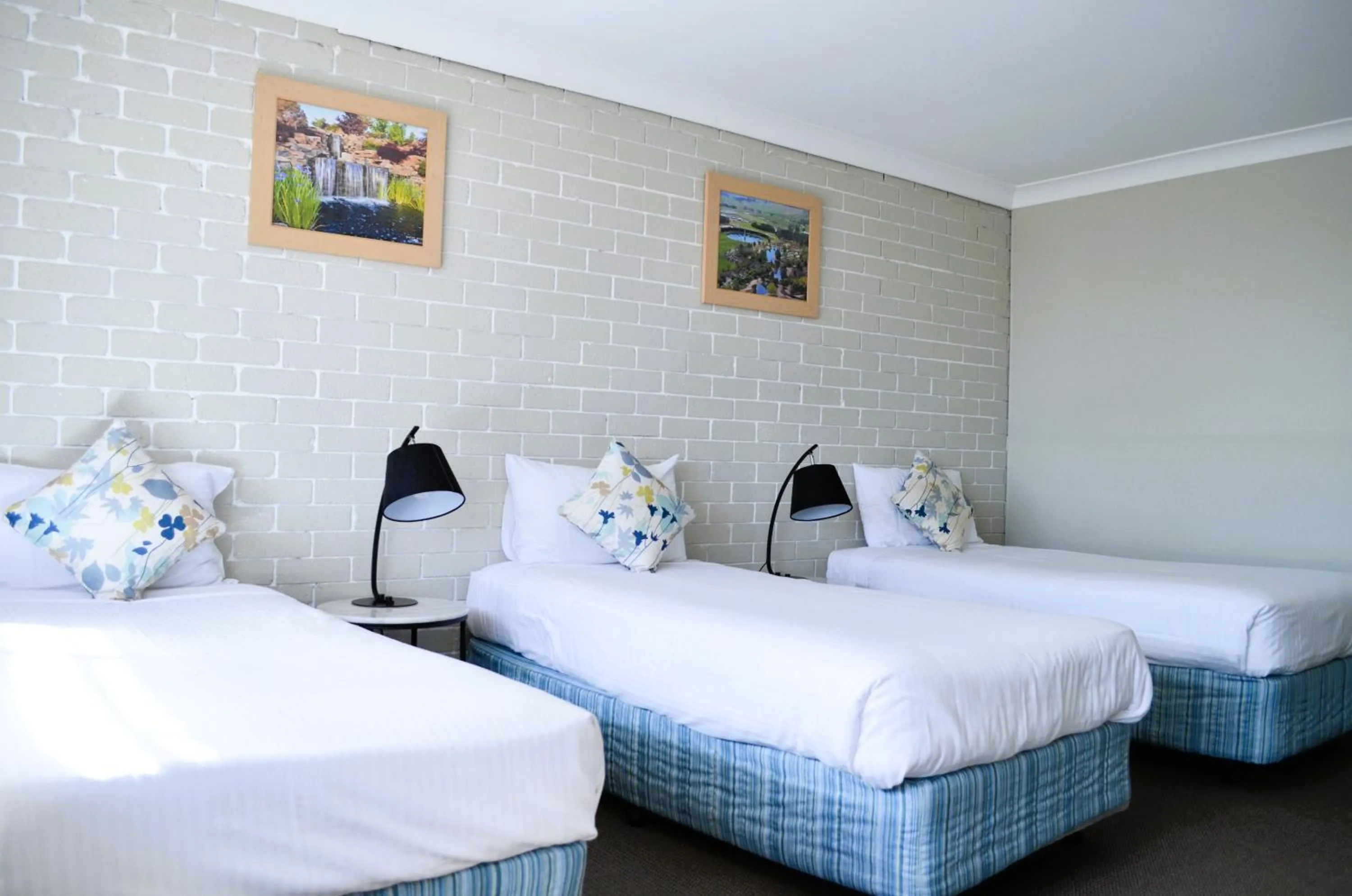 Bedroom, Bed in Bathurst Motor Inn