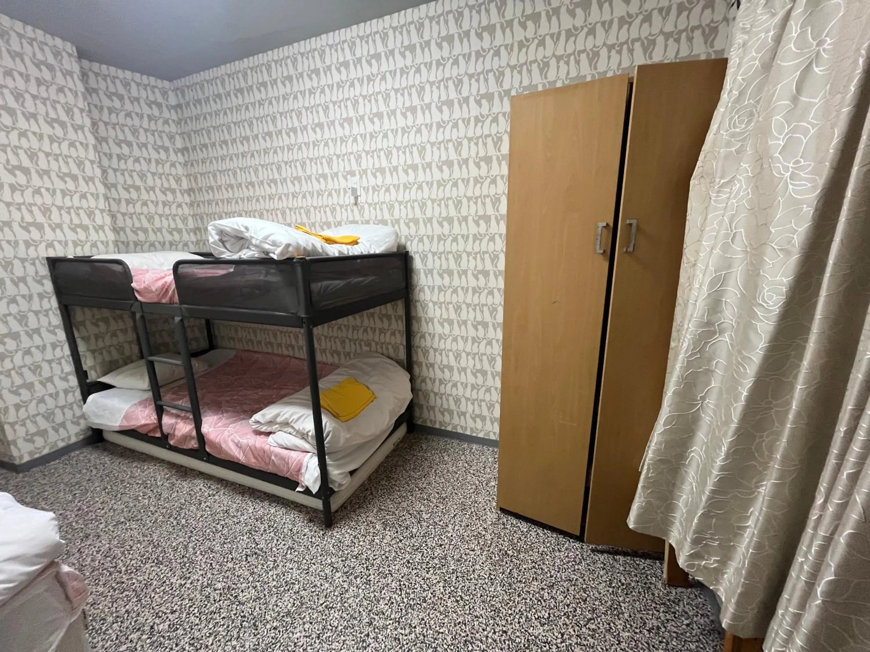 Bed in Shinjuku Sky hostel