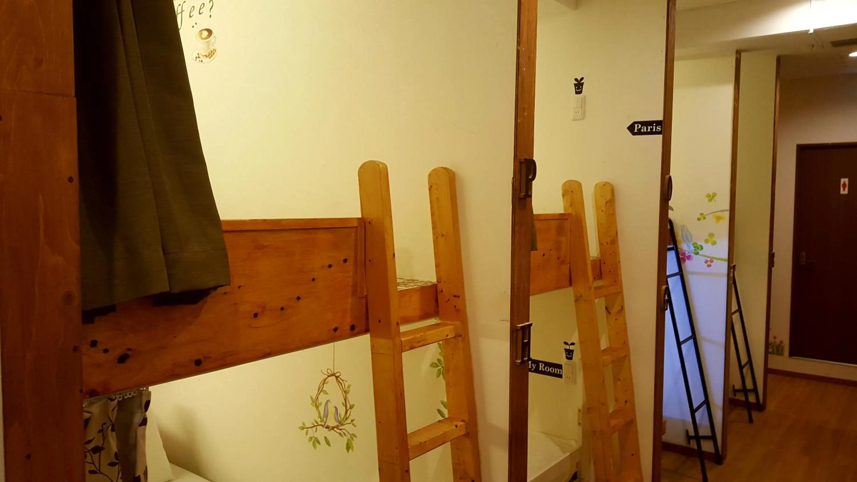 Bed in Shinjuku Sky hostel