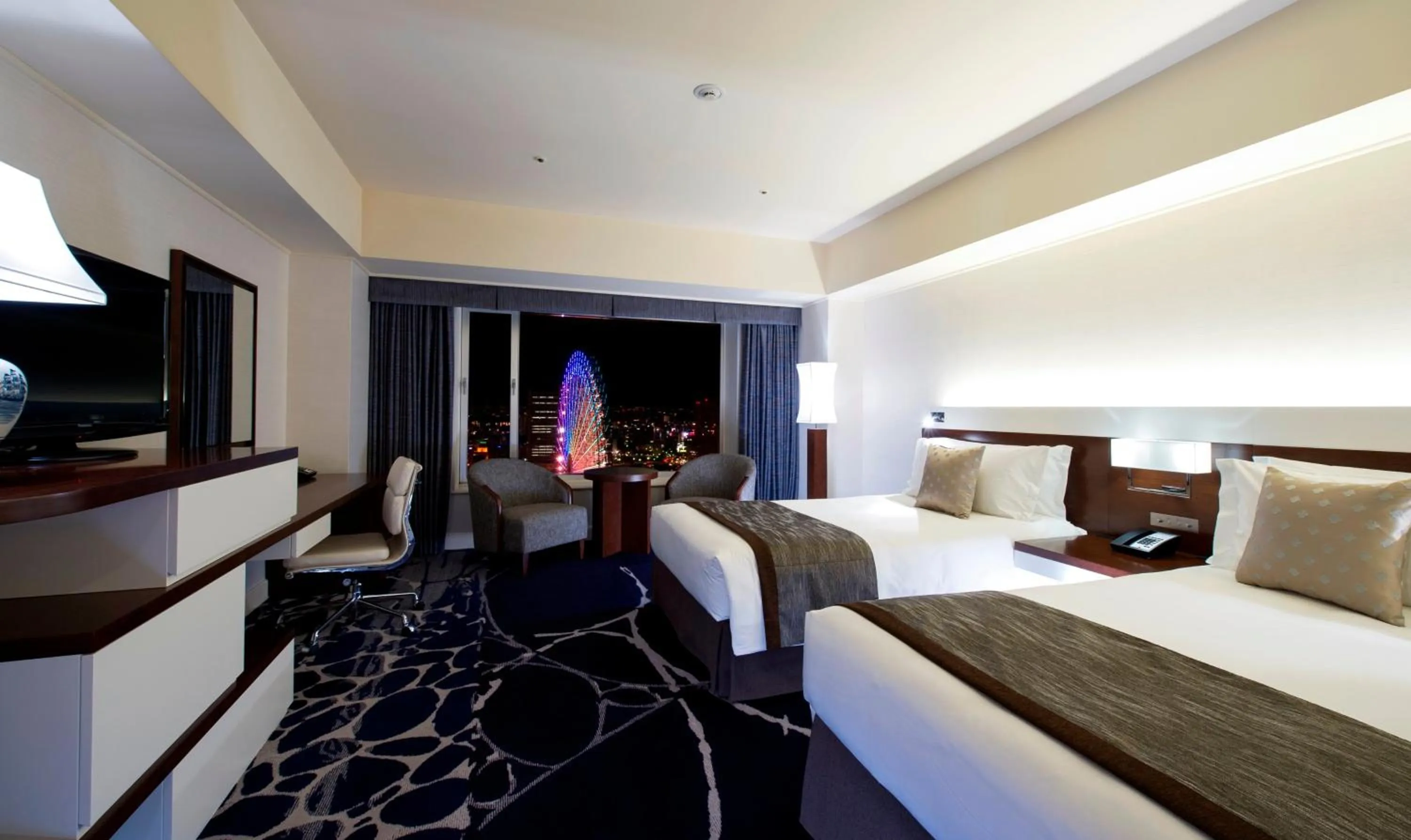 Photo of the whole room, Bed in InterContinental Yokohama Grand by IHG