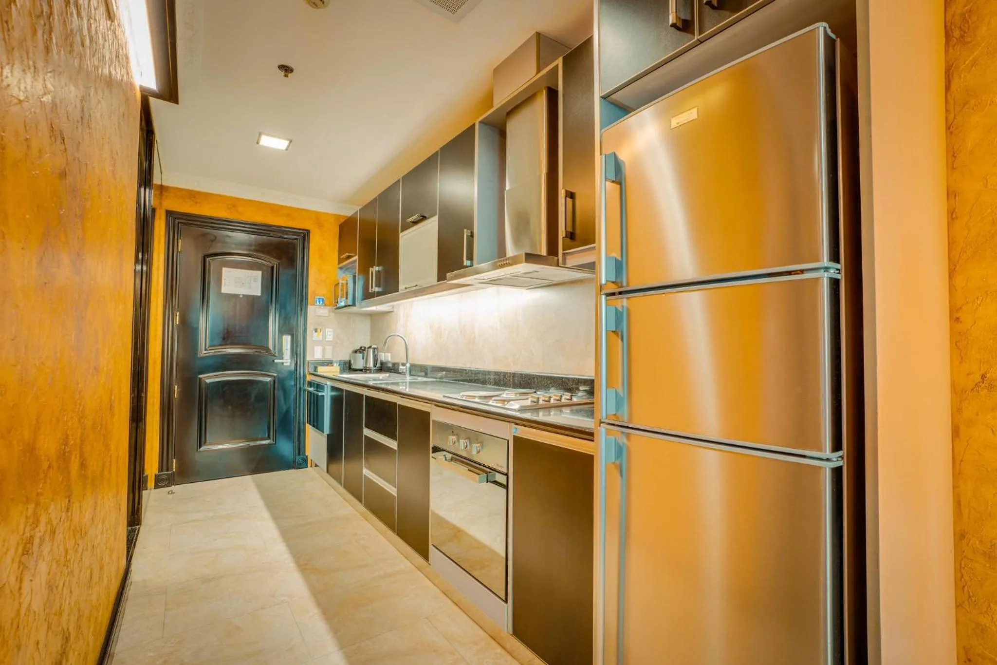 Fields Plaza Hotel by ABC