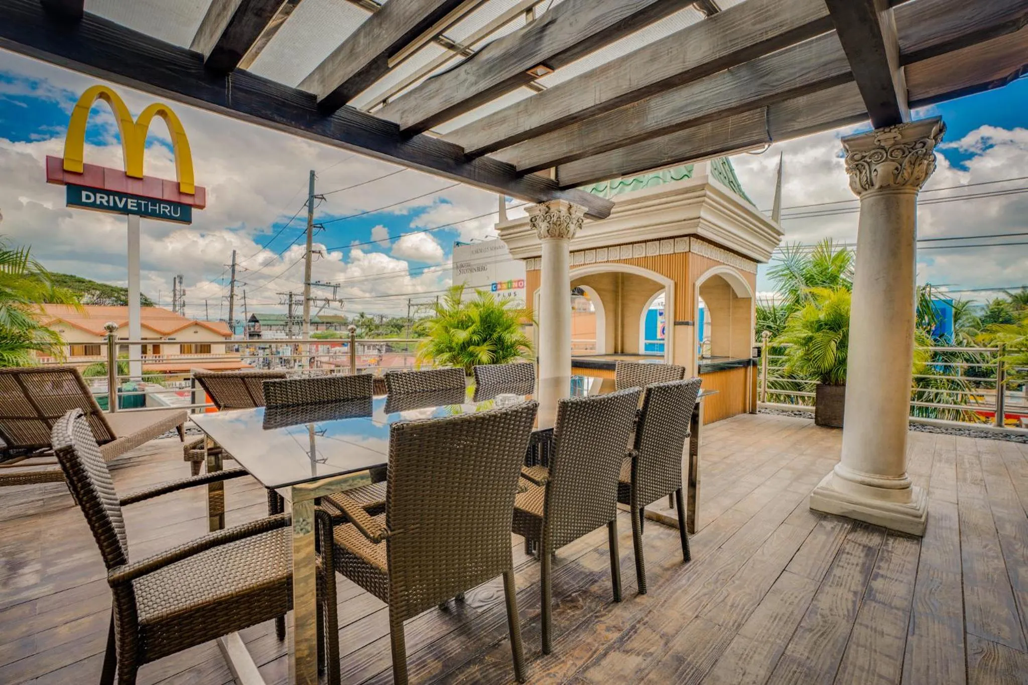 Fields Plaza Hotel by ABC