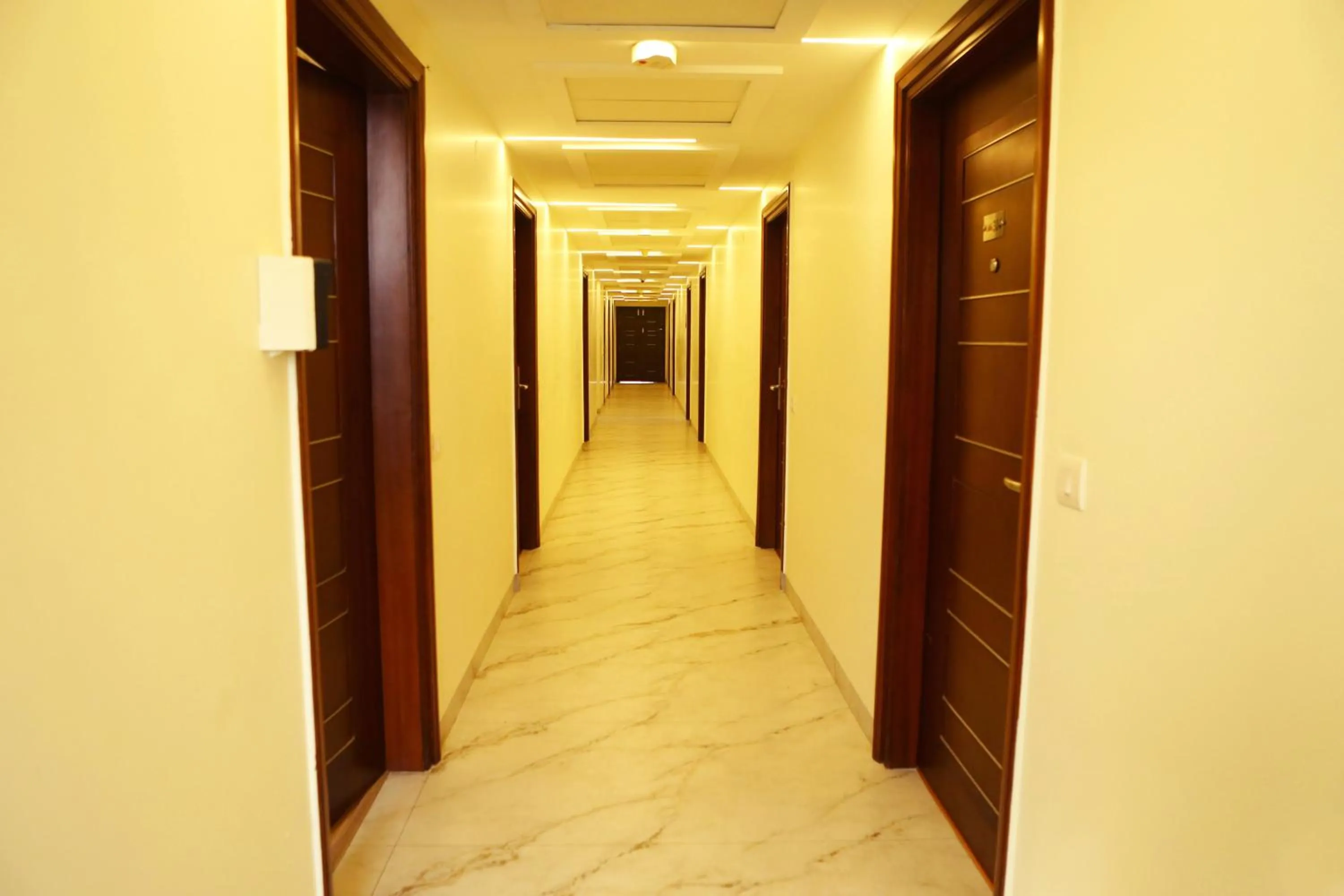 Lobby or reception in Karon Hotels - Lajpat Nagar