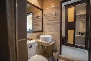 Royal Nakhara Hotel and Convention Centre