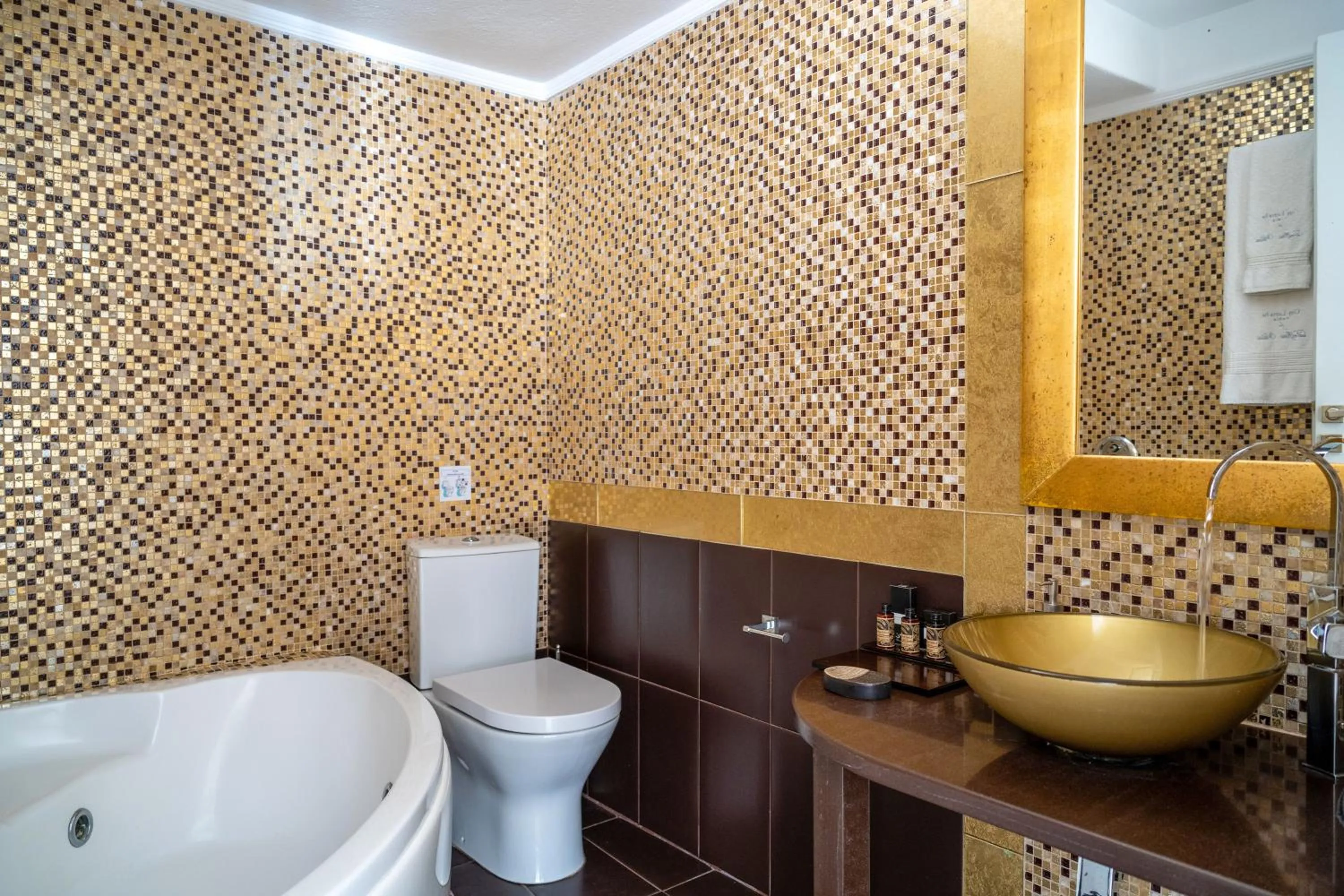 Bathroom in Delfini Villas