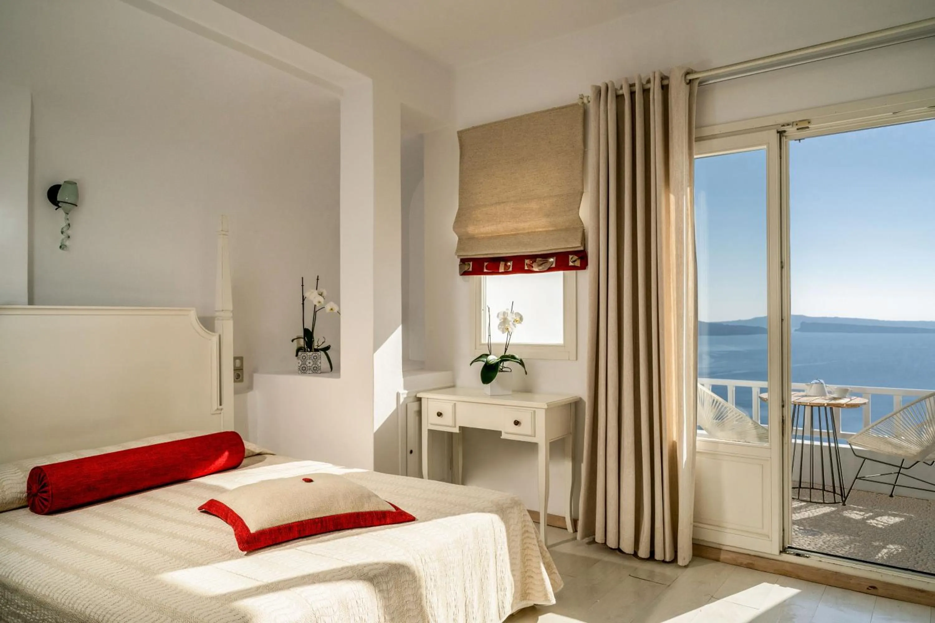 Bed in Delfini Villas