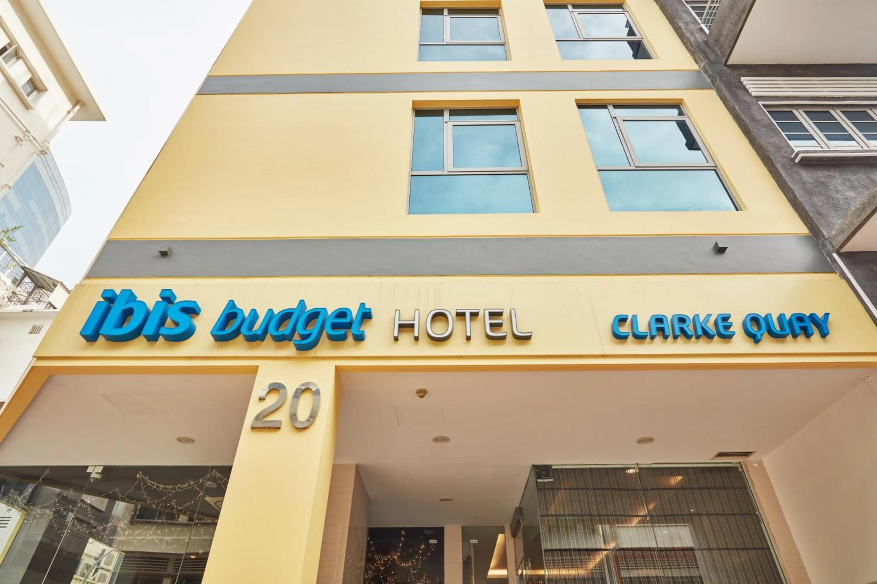 Facade/entrance in ibis budget Singapore Clarke Quay