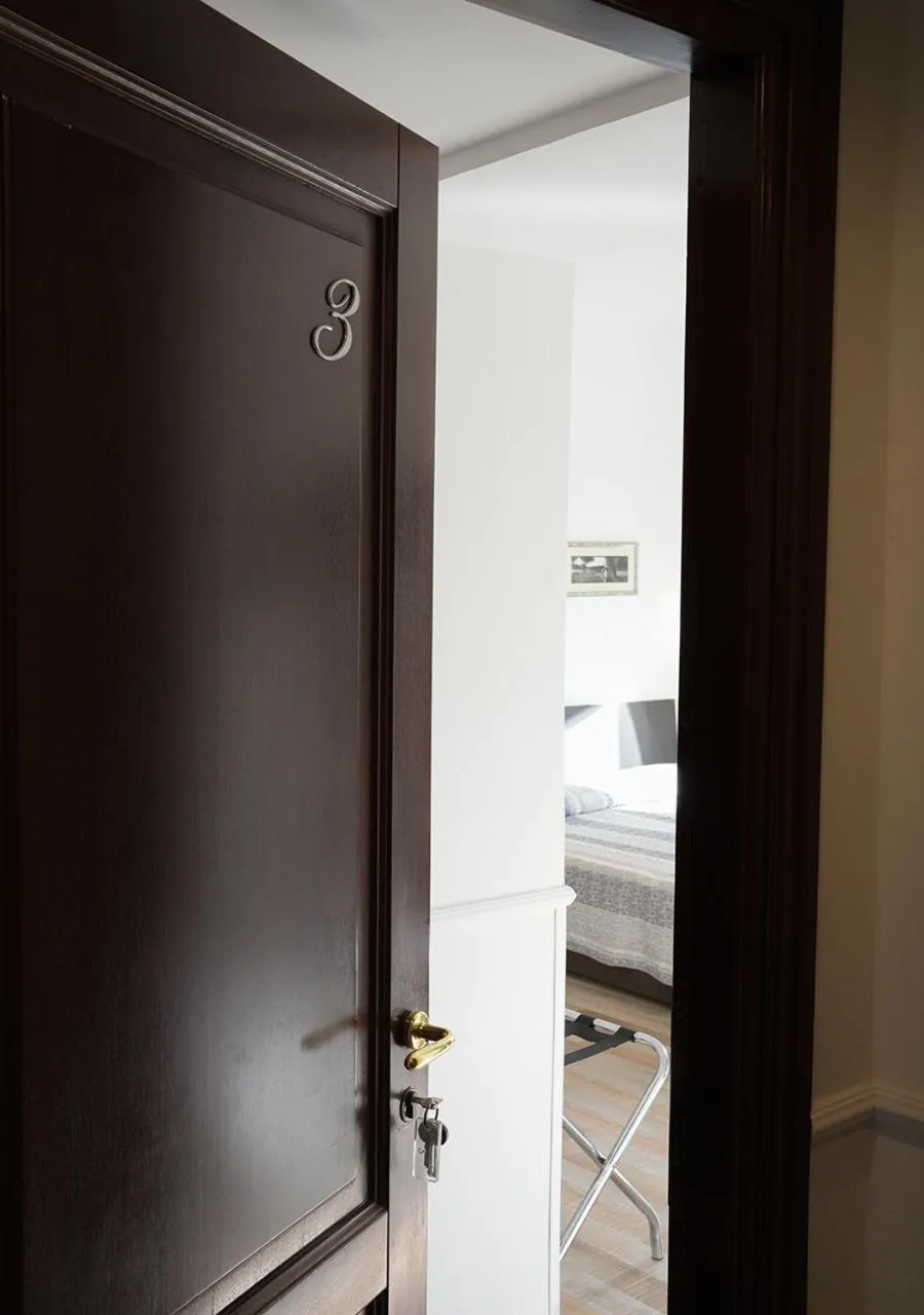 Decorative detail, Bed in GH Colosseum