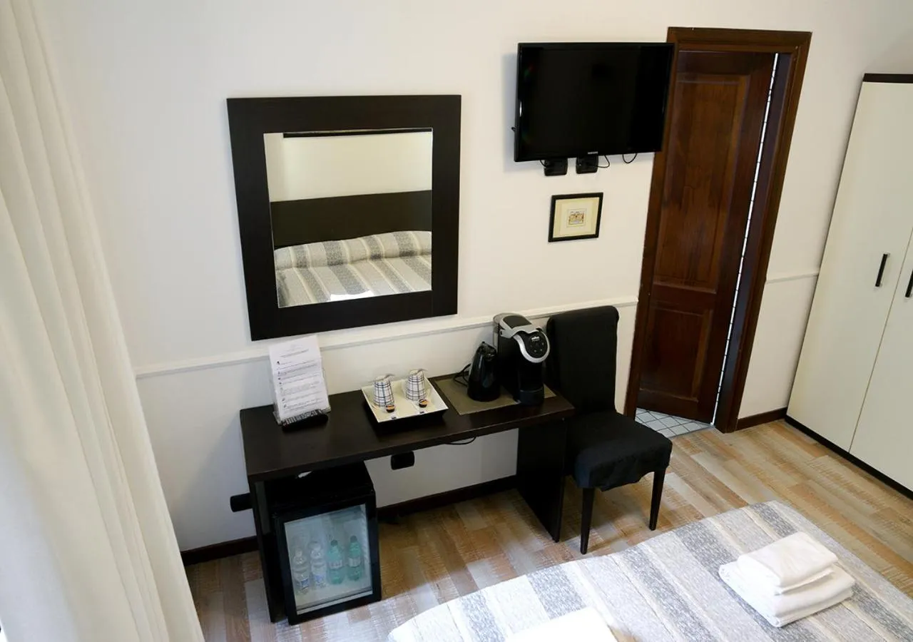 Bedroom in GH Colosseum