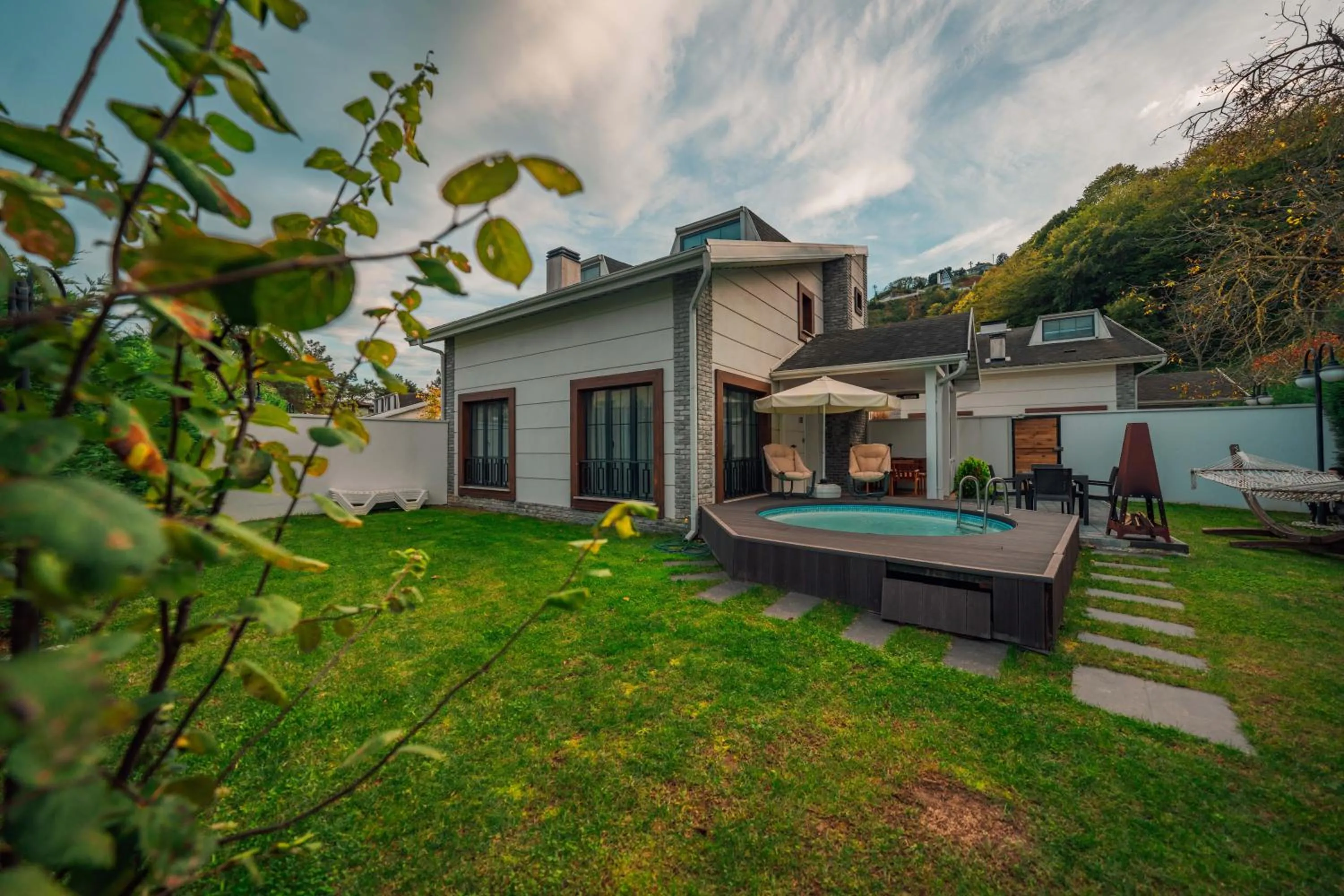 Garden view in Alfa Suites & SPA