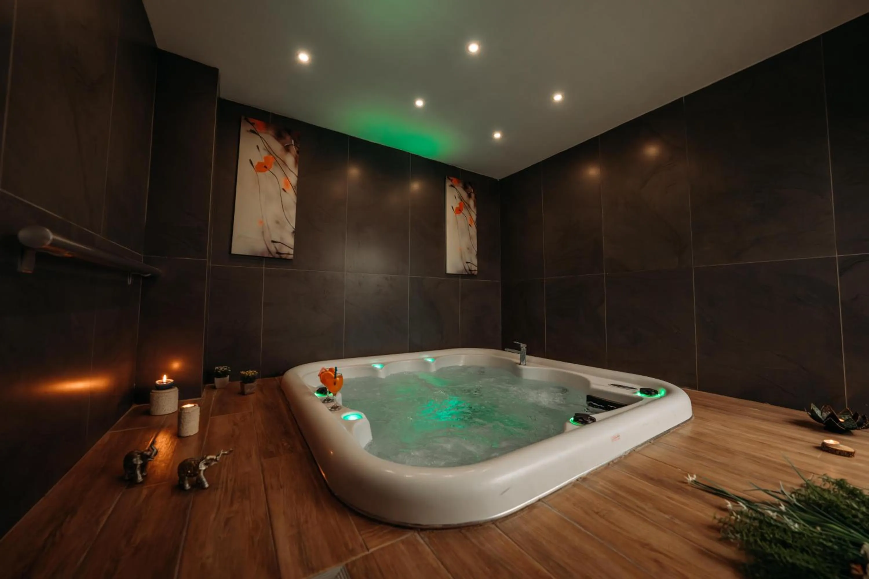 Bath in Alfa Suites & SPA