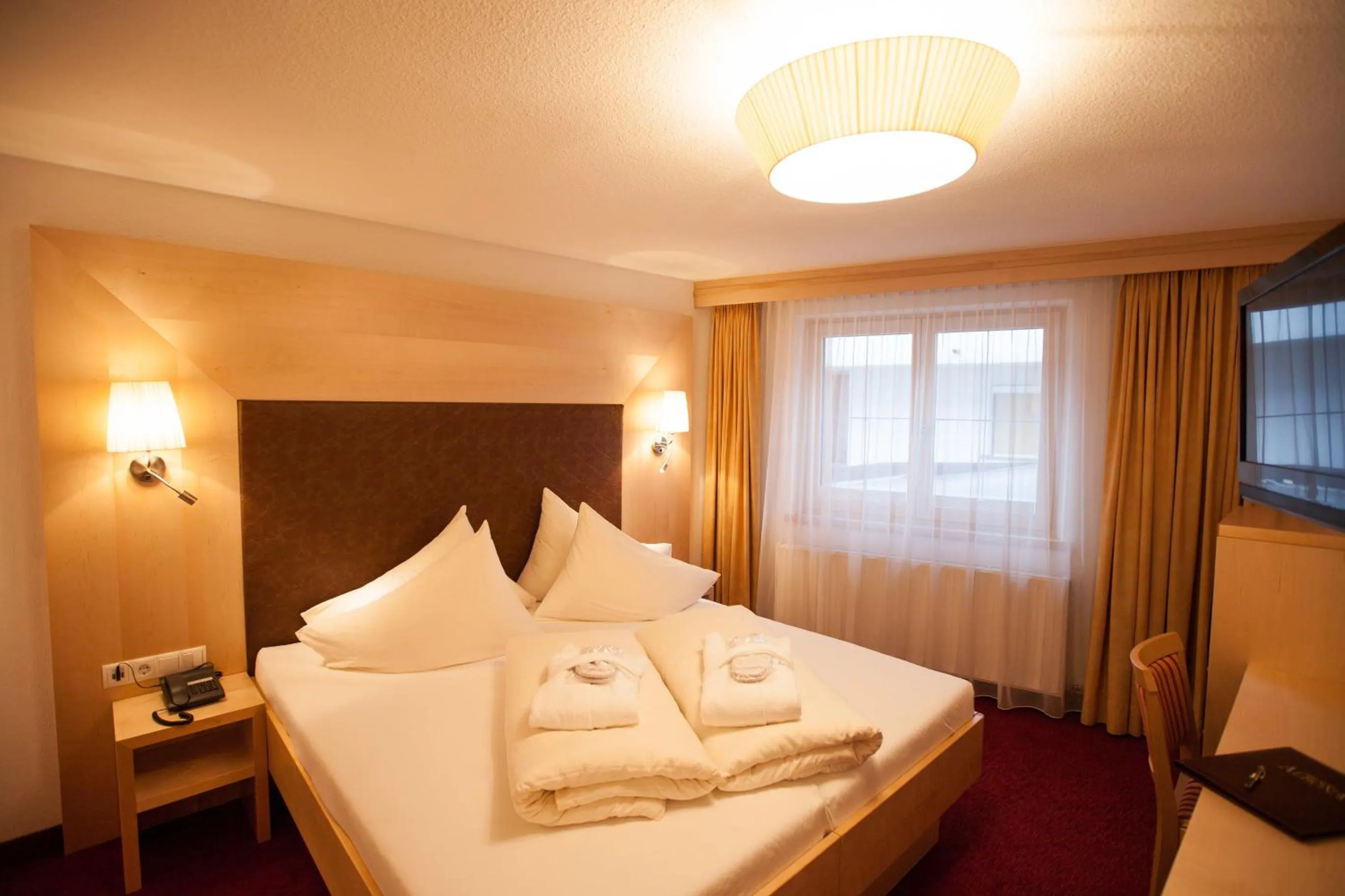 Photo of the whole room, Bed in Hotel Albona