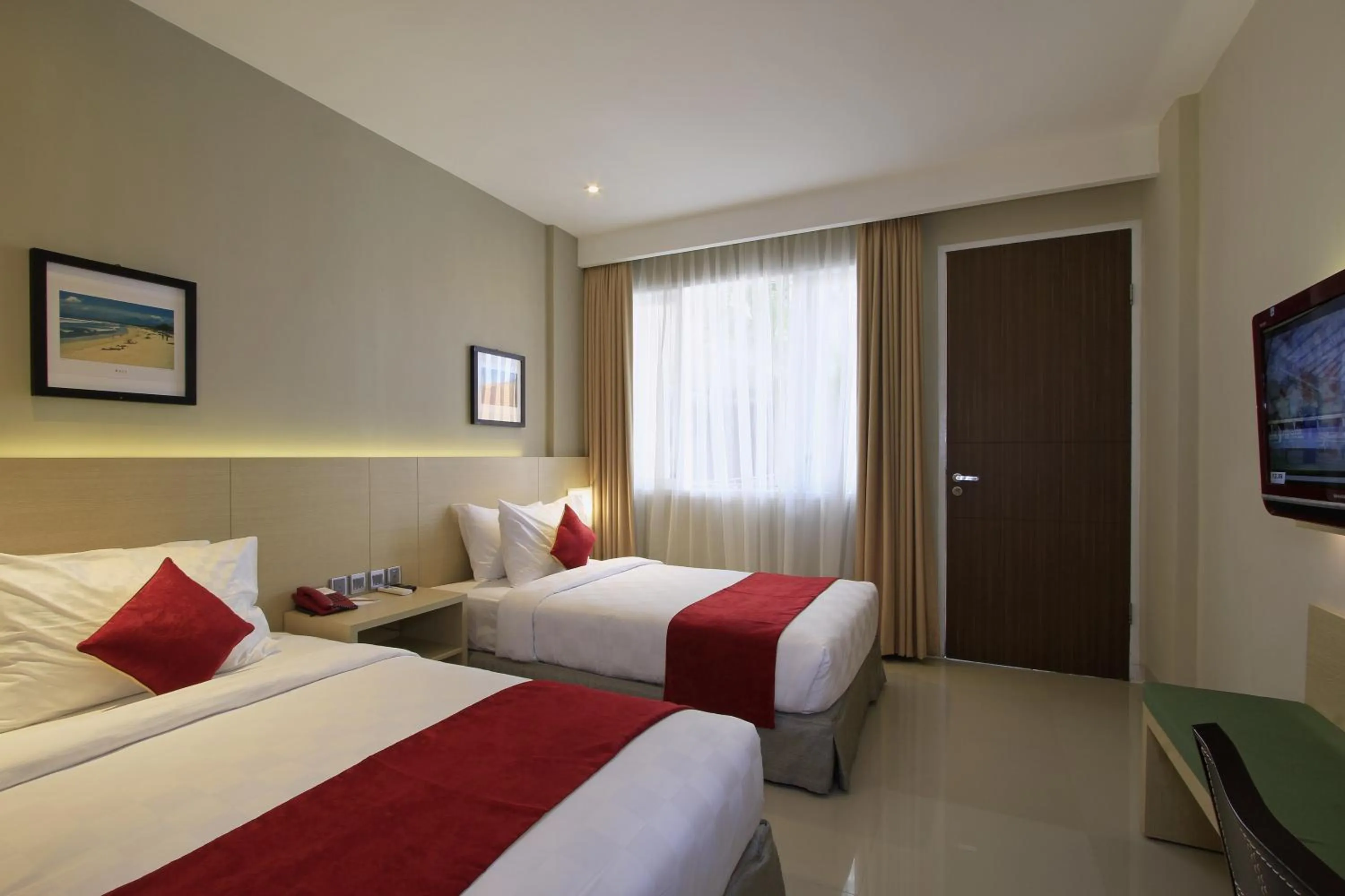 Day, Bed in Ohana Hotel Kuta