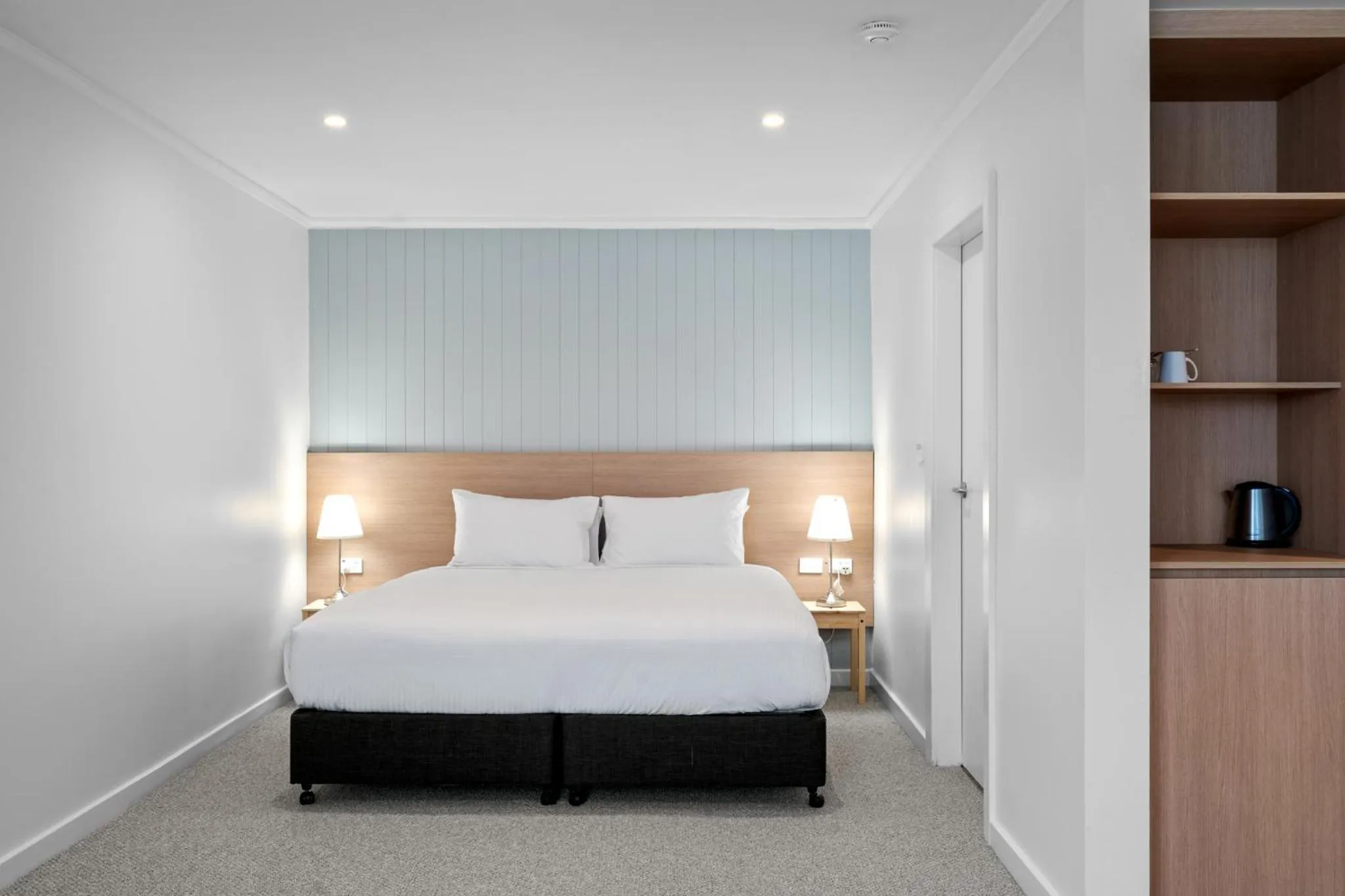 Bed in Mirage Hotel Newport