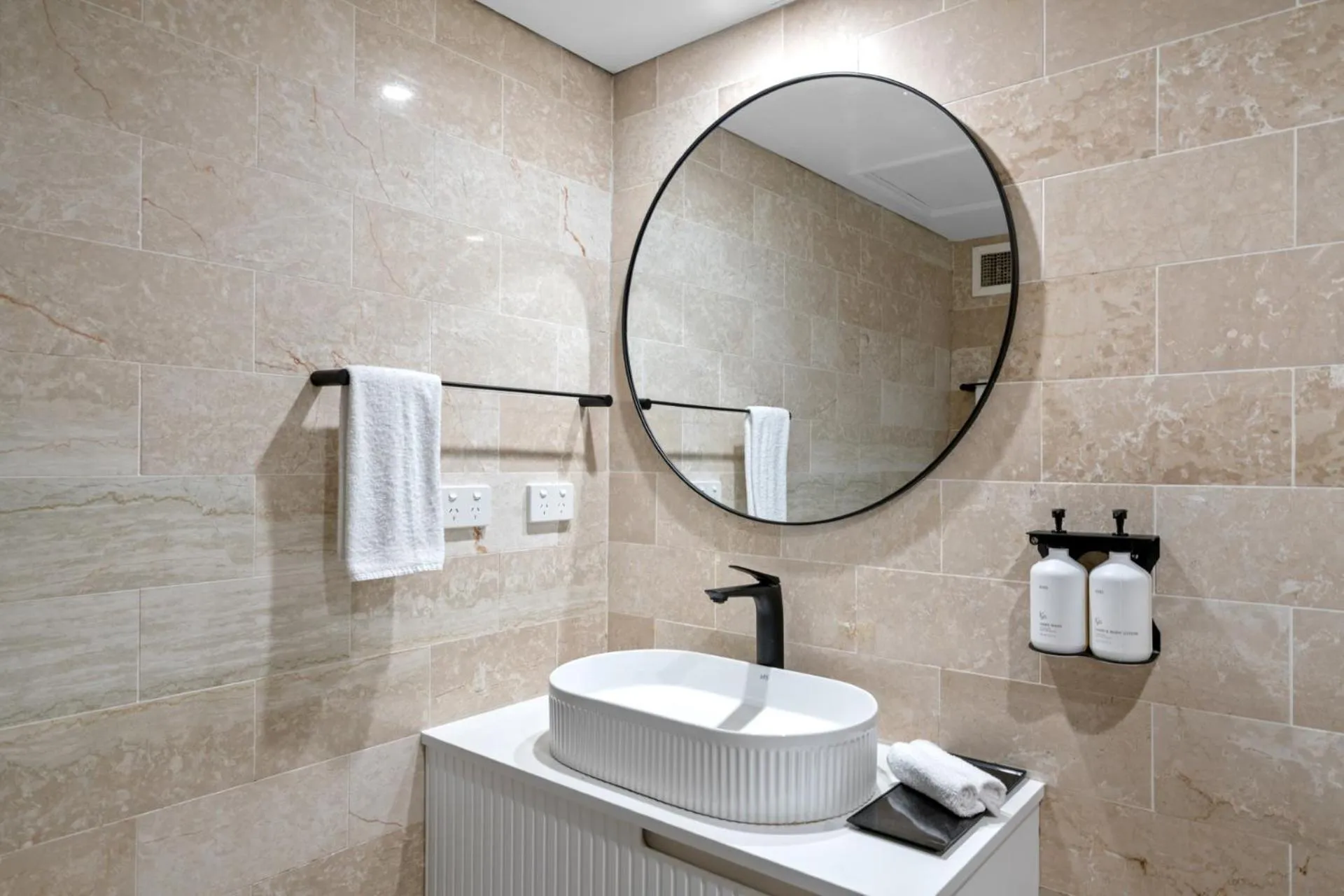 Bathroom in Silkari Mirage at Newport