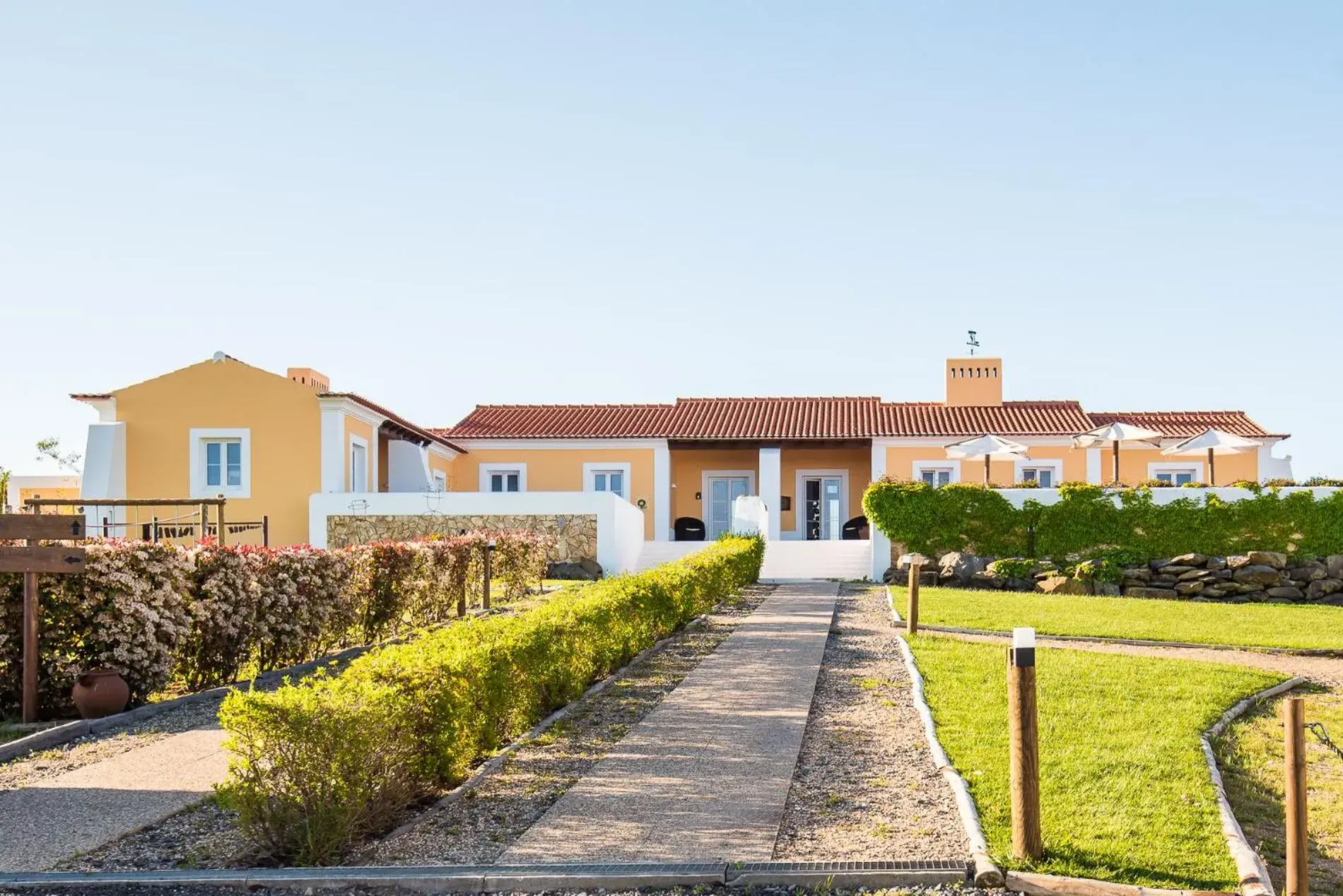 Patio, Property Building in Monte do Giestal - Casas de Campo & SPA Patio, Property Building in Monte do Giestal - Casas de Campo & SPA