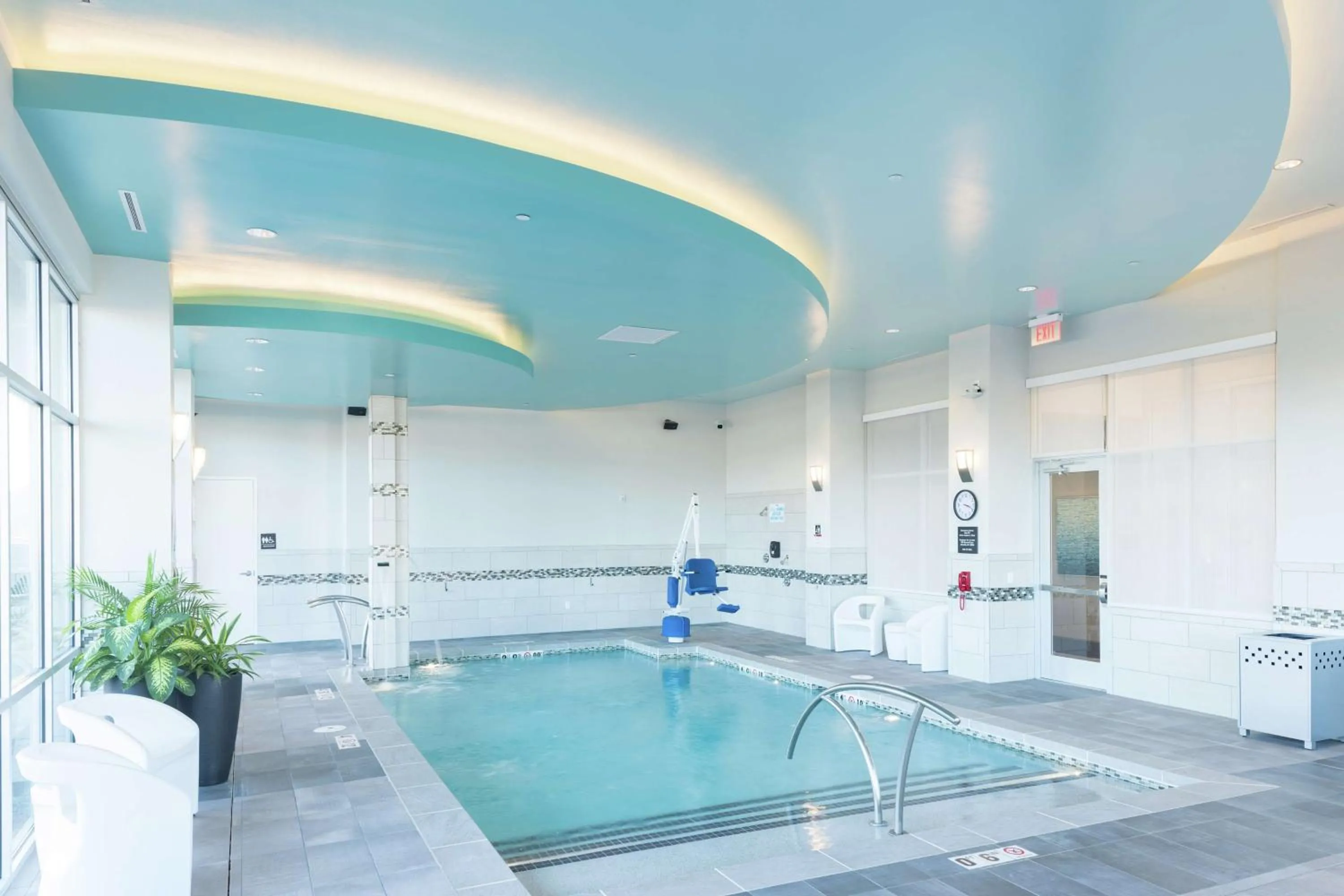 Pool view in Hampton Inn & Suites Asheville Biltmore Area