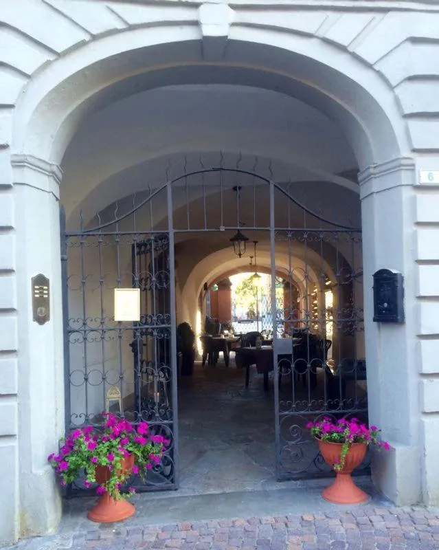 Facade/entrance in Villa Chiara Hotel